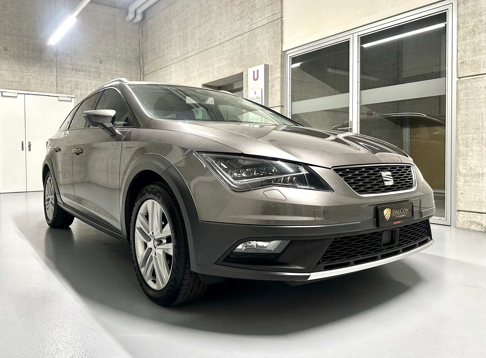 SEAT Leon ST 2.0 TDI X-Perience 4Drive DSG-image-6