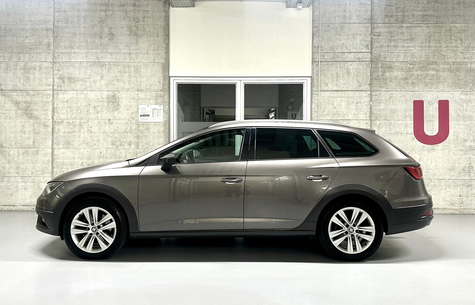 SEAT Leon ST 2.0 TDI X-Perience 4Drive DSG-image-3