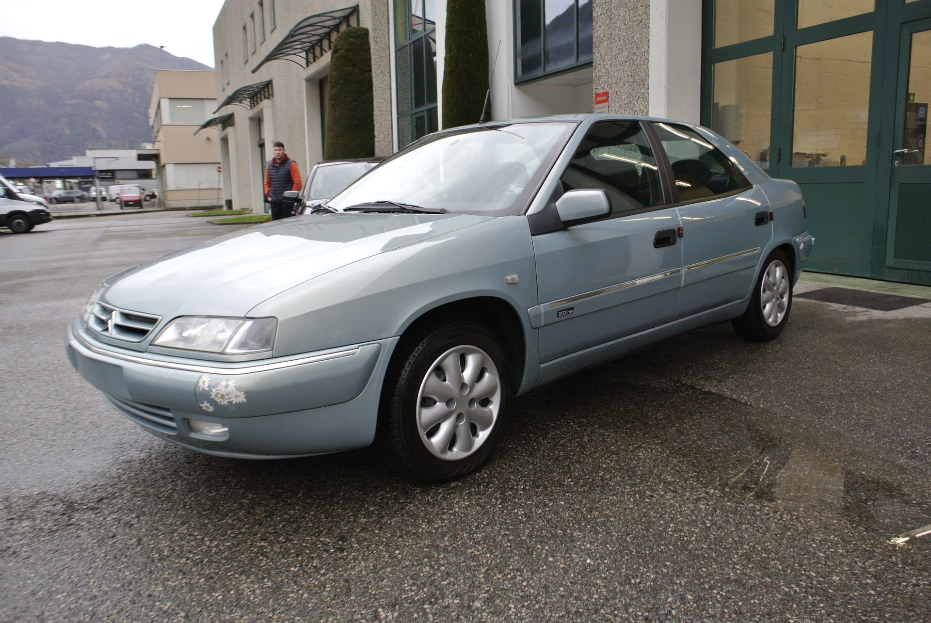 CITROEN Xantia Berline 2.0i 16V Opéra-showroom-element-2