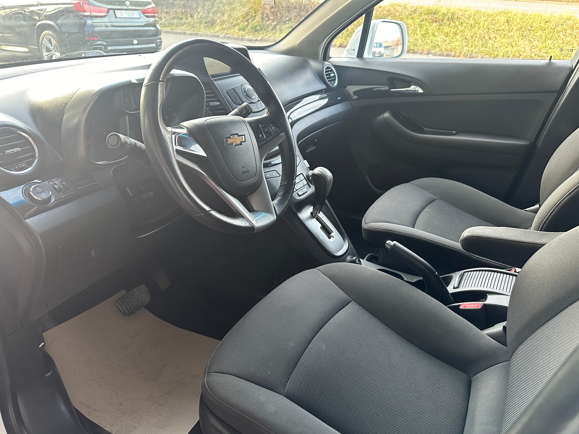 CHEVROLET Orlando 2.0 VCDi LT Automatic-image-5