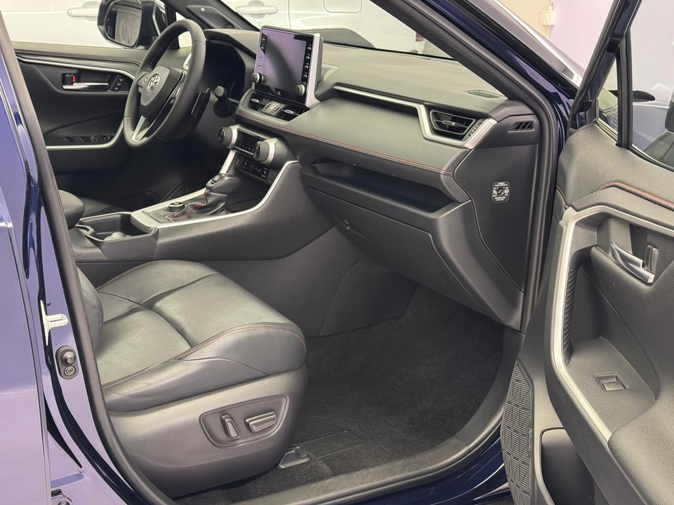 RAV4 Plug-in Hybrid 2.5 Platinum AWD-i