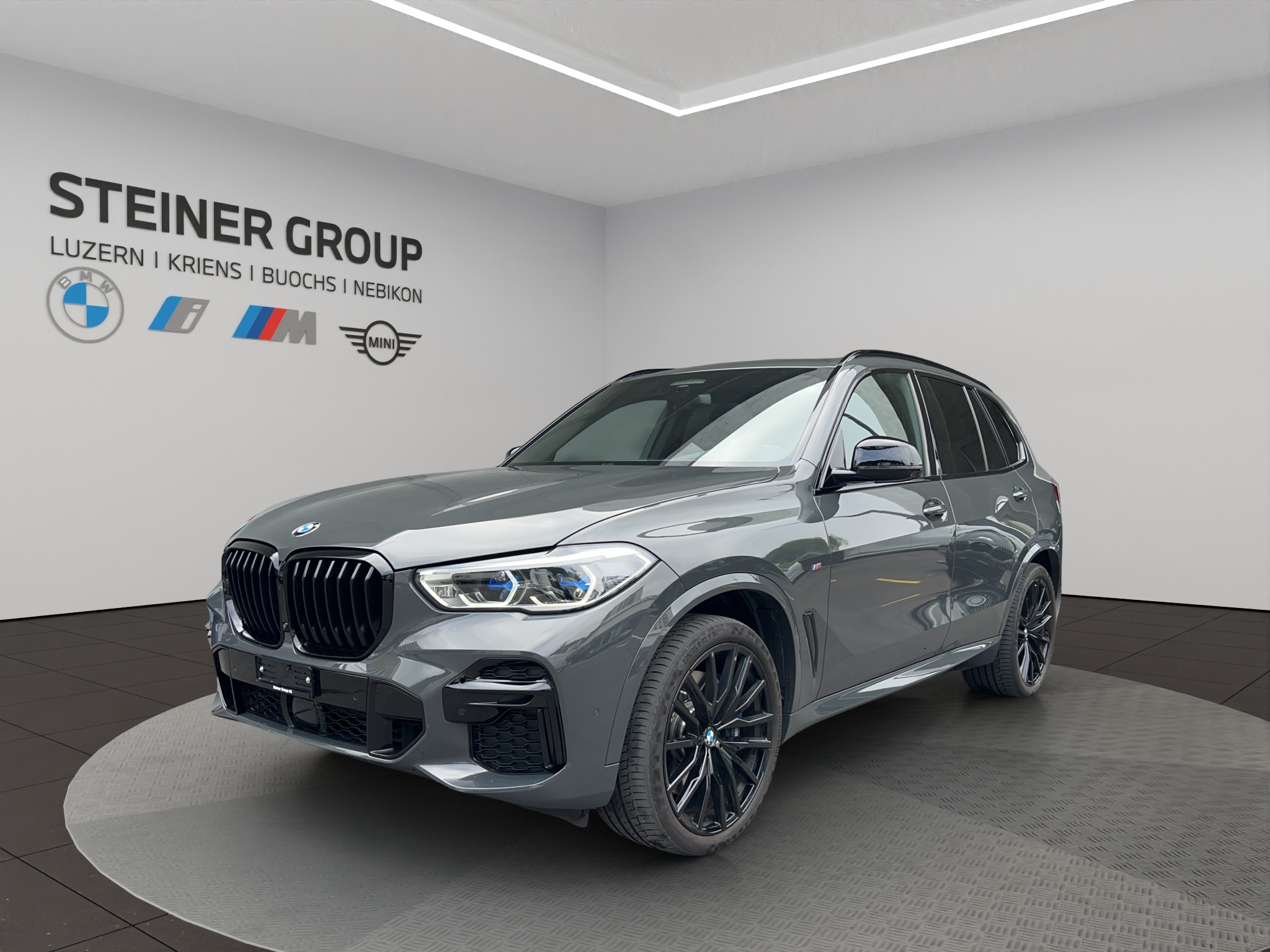 BMW X5 xDrive M50i Steptronic (SUV / Gelndewagen)