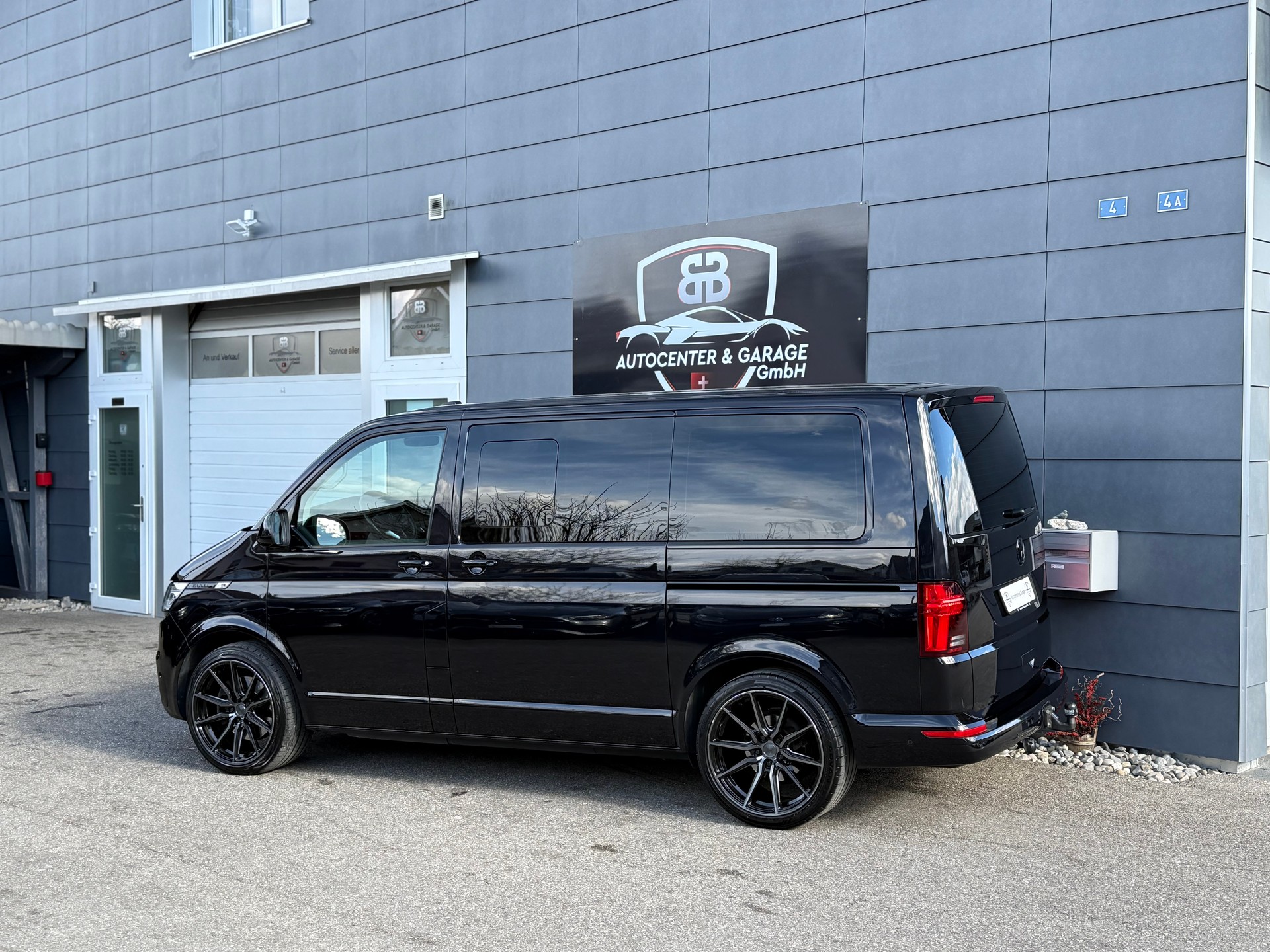 VW T6.1 Multivan 2.0 Bi-TDI Highline BULLI Liberty 4Mot. DSG-showroom-element-3