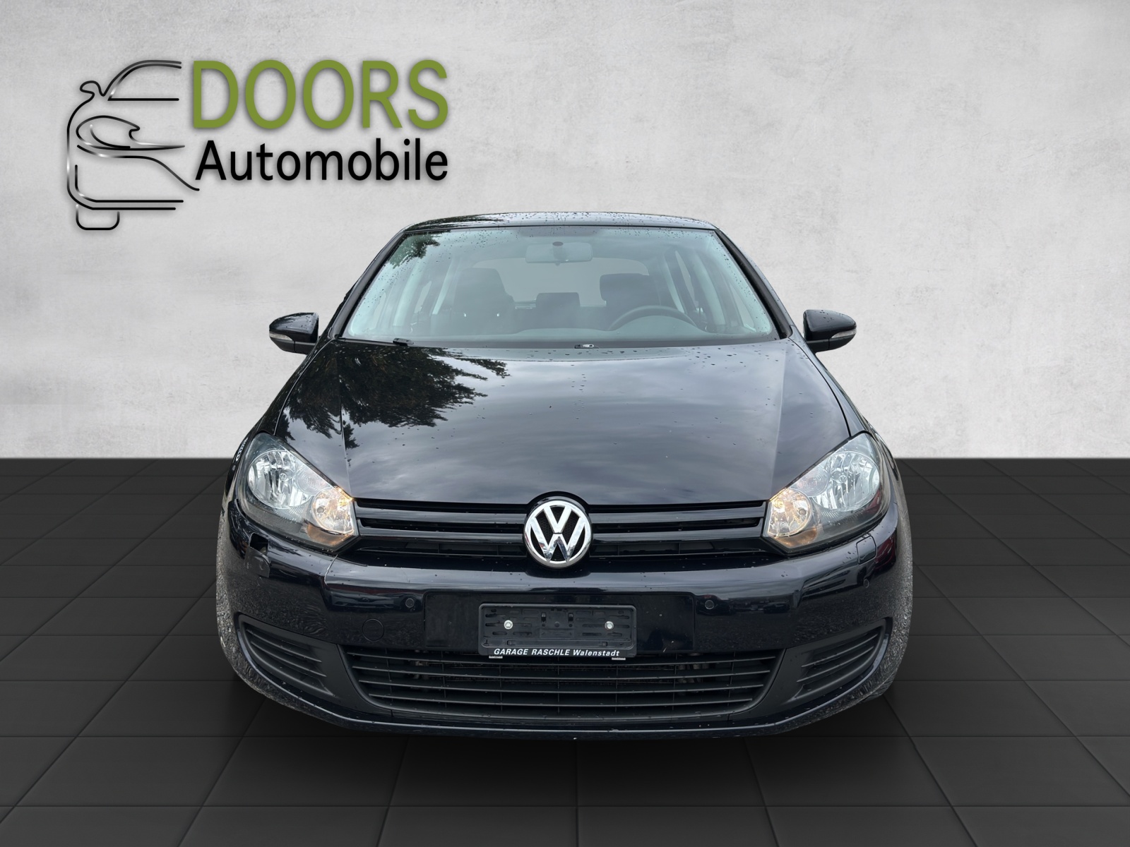 VW Golf 1.2 TSI BlueMotion Technology Trendline-showroom-element-1