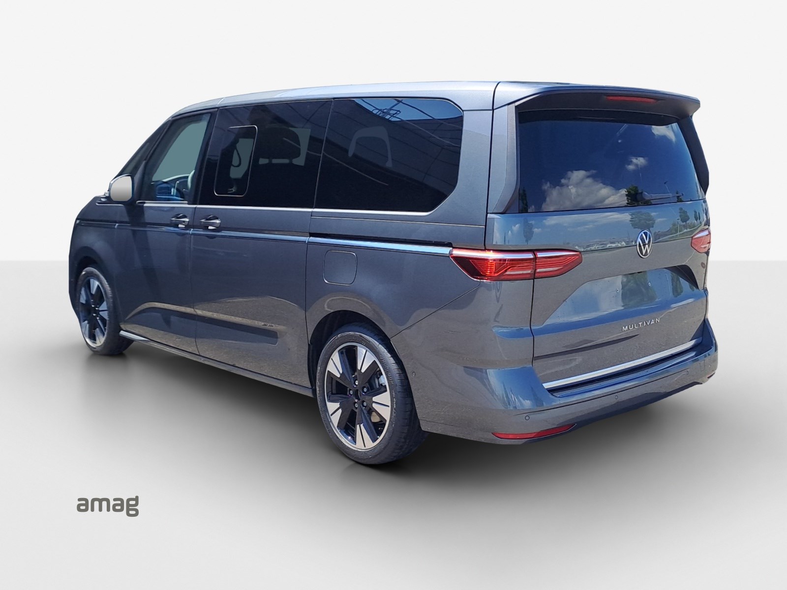 VW MULTIVAN Multivan 2.0 TSI Style Liberty DSG Lang-showroom-element-2