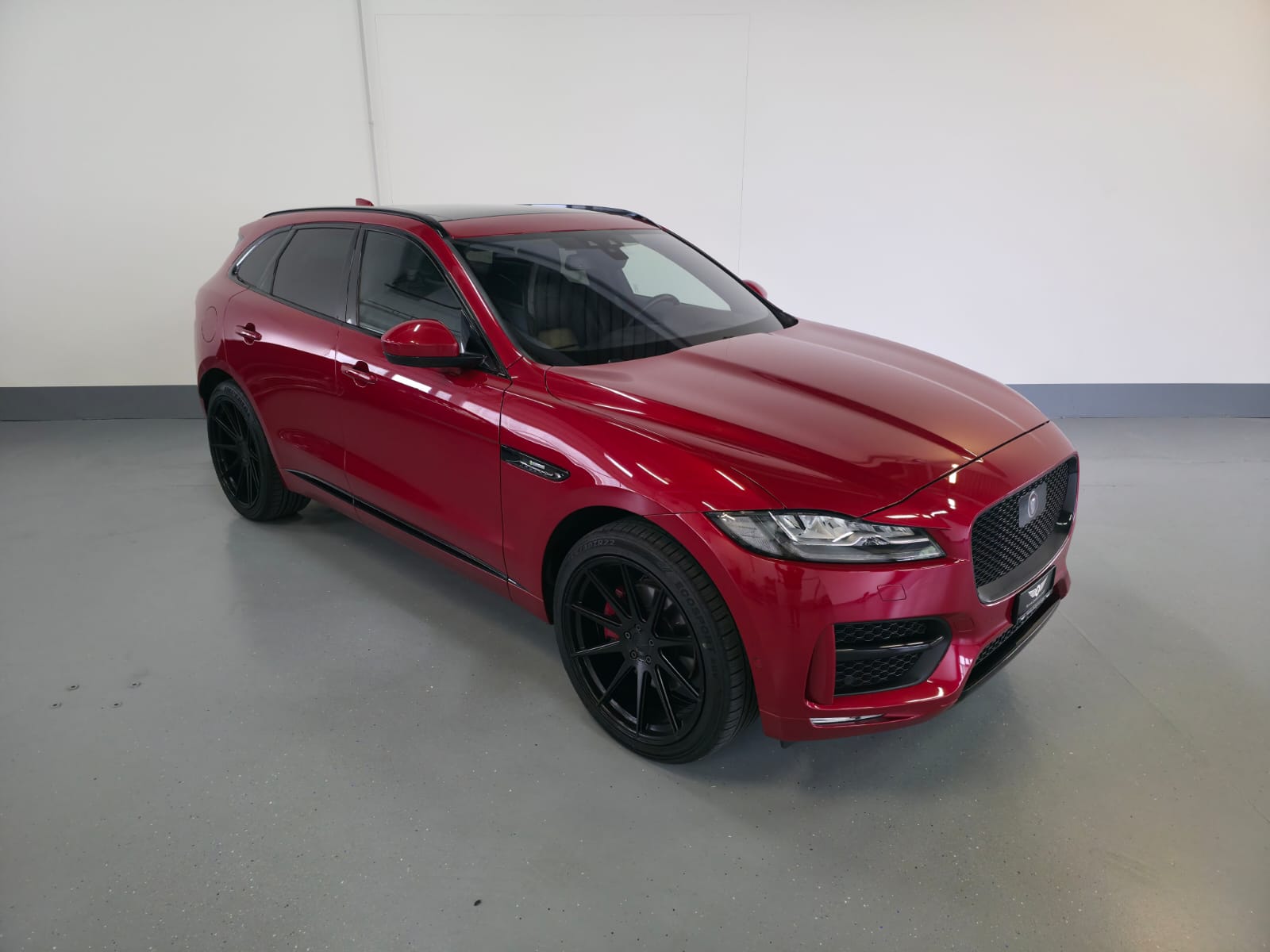 JAGUAR F-Pace 3.0 TD R-Sport AWD Automatik-showroom-element-1