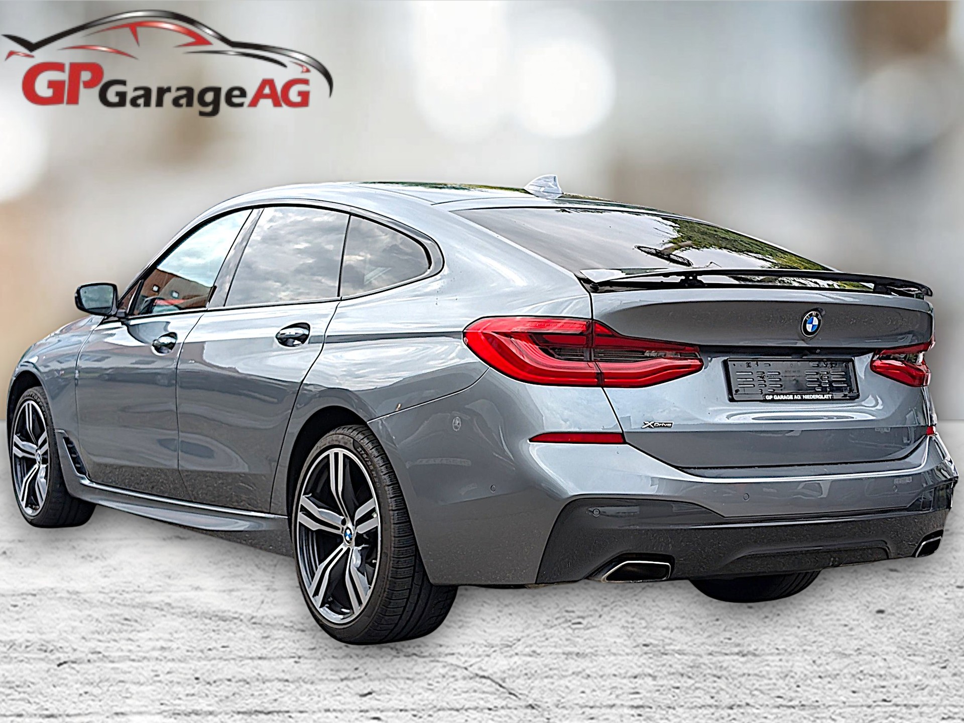 BMW 640i GT xDrive Steptronic-showroom-element-3