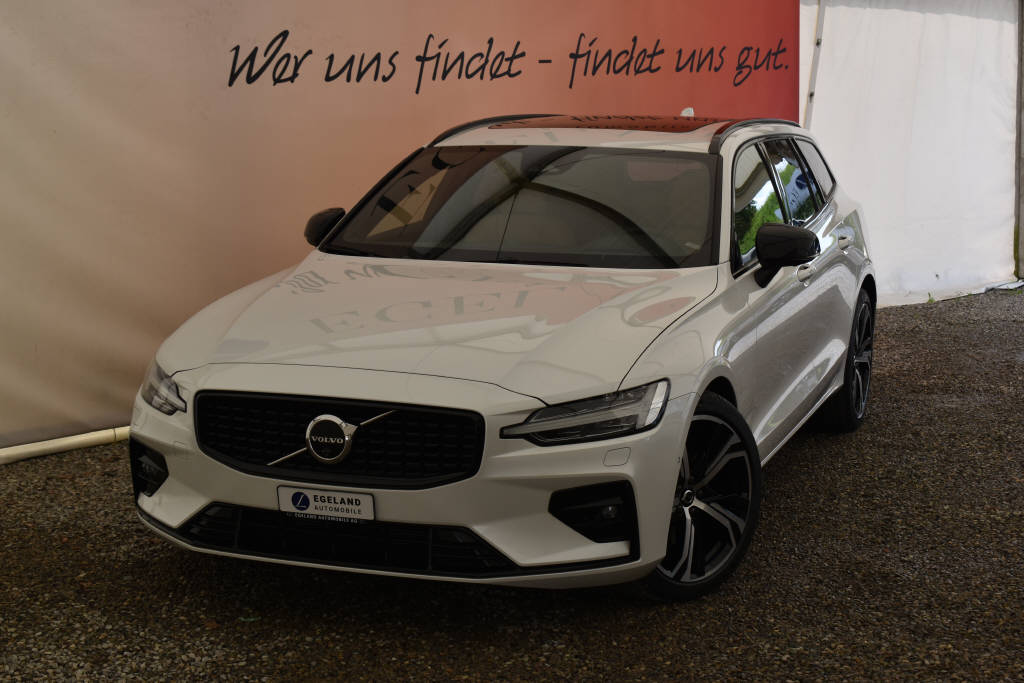 VOLVO V60 2.0 B4 Ultra Dark-showroom-element-1
