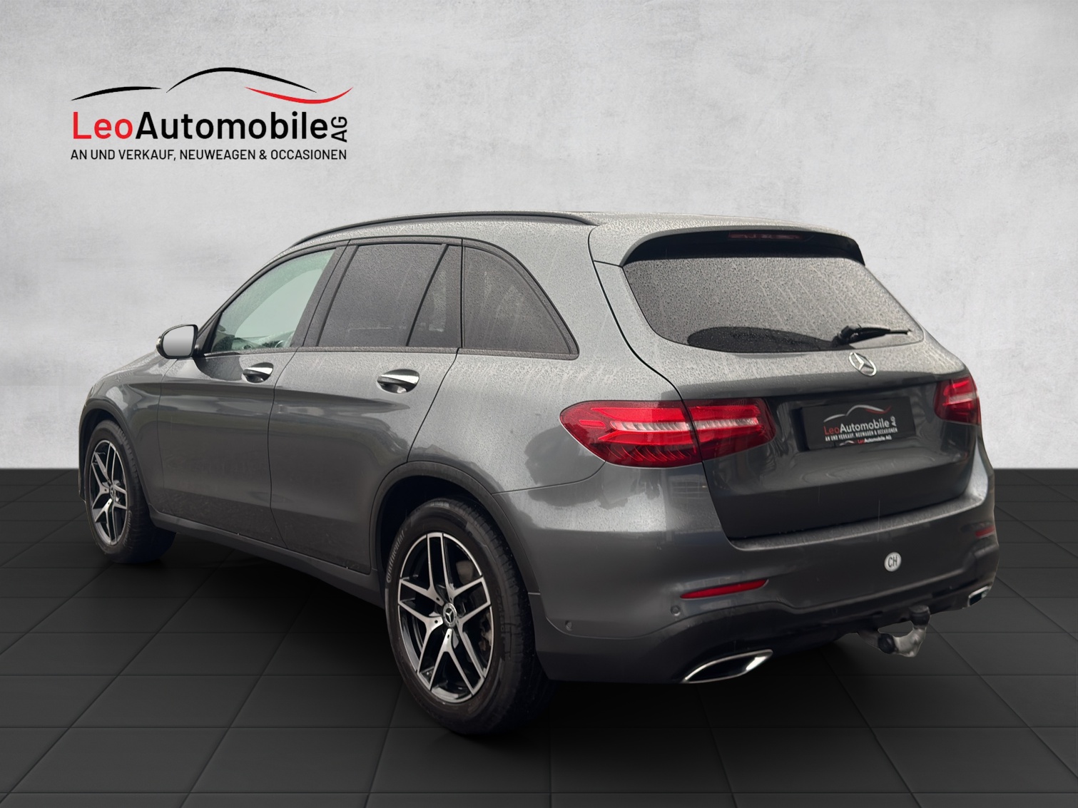 MERCEDES-BENZ GLC 350 d AMG Line 4Matic 9G-Tronic-showroom-element-2
