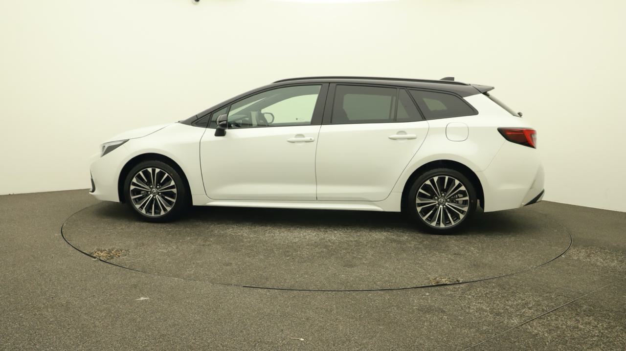 TOYOTA COROLLA Touring Sports 1.8 HSD Sport e-CVT-showroom-element-1