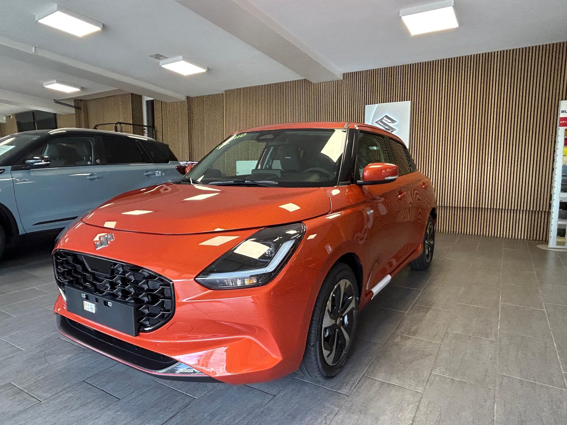 SUZUKI Swift 1.2 Tradizio Top Hybrid-image-3