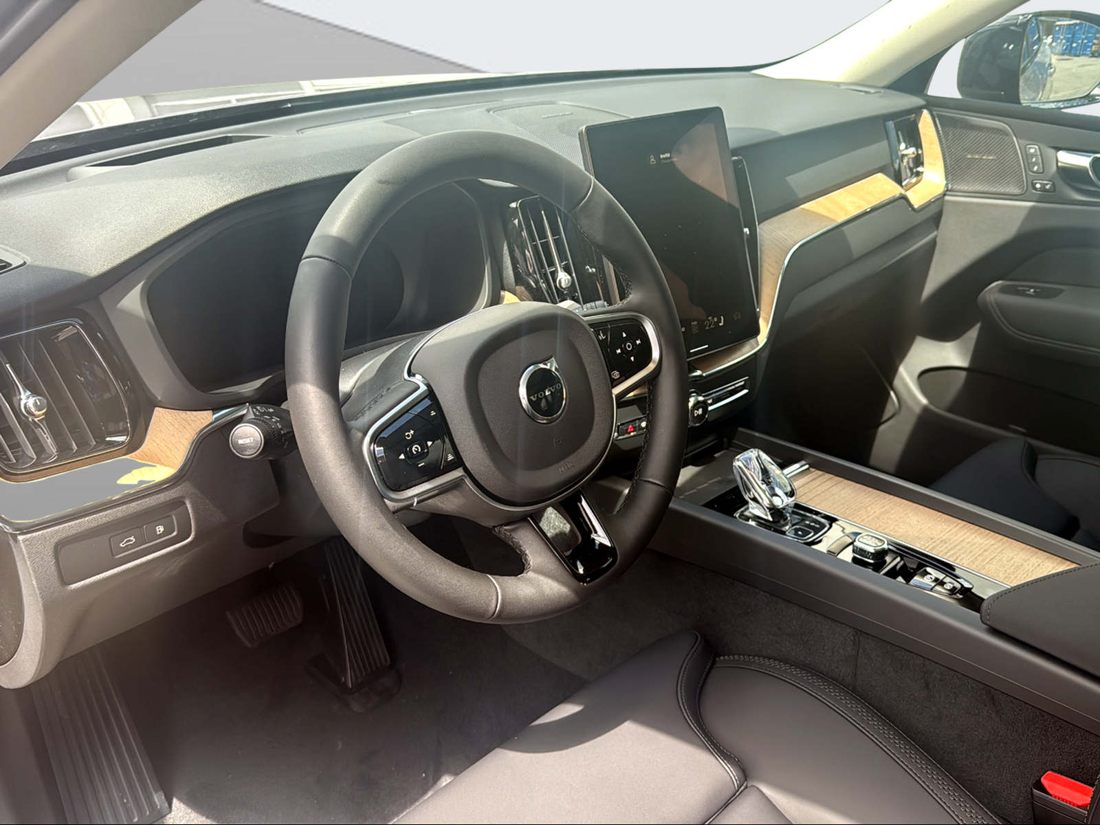 Image VOLVO XC60 XC60 T6 eAWD PluginHybrid Plus Dark Geartronic