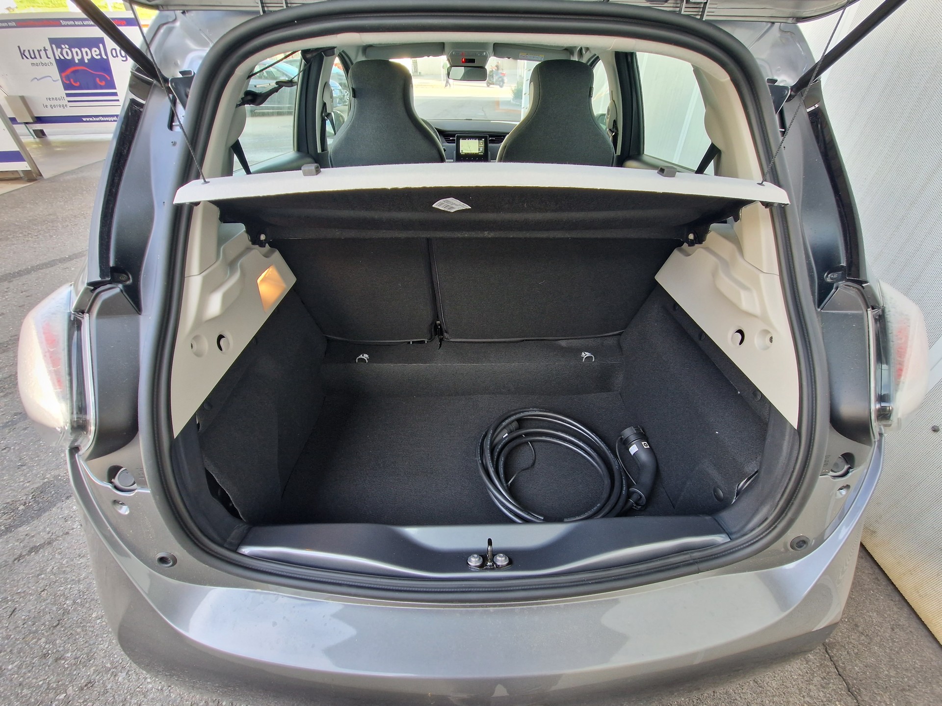 RENAULT Zoe FP R135 evolution inkl. Batterie-showroom-element-3