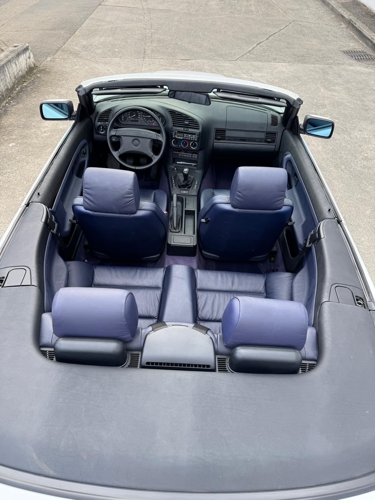 BMW 318 Cabriolet-image-9
