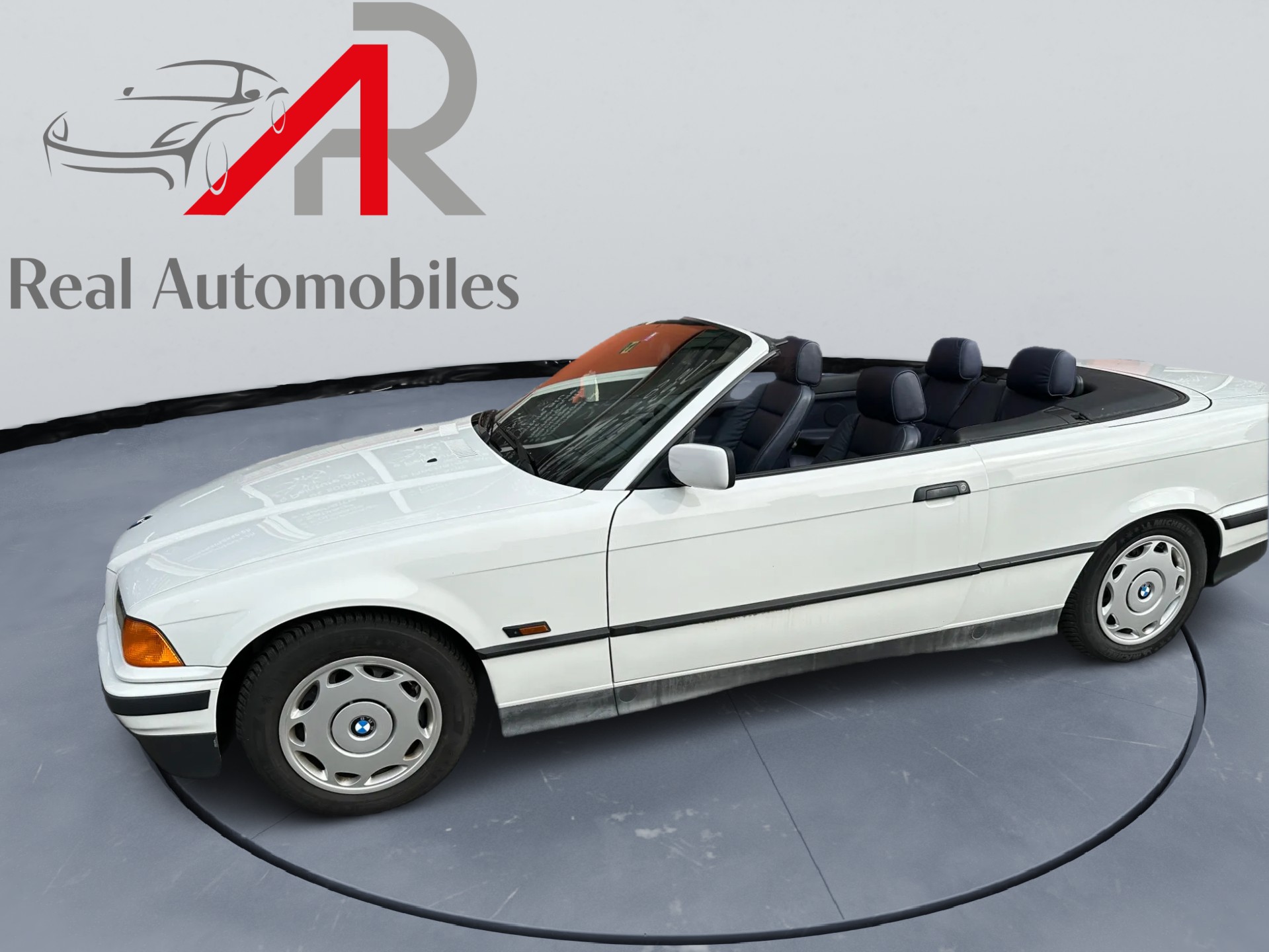 BMW 318 Cabriolet-image-3