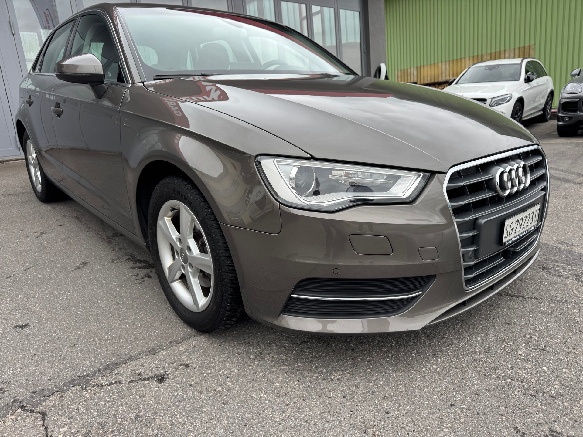 AUDI A3 Sportback 1.4 TFSI Ambiente S-tronic-showroom-element-1
