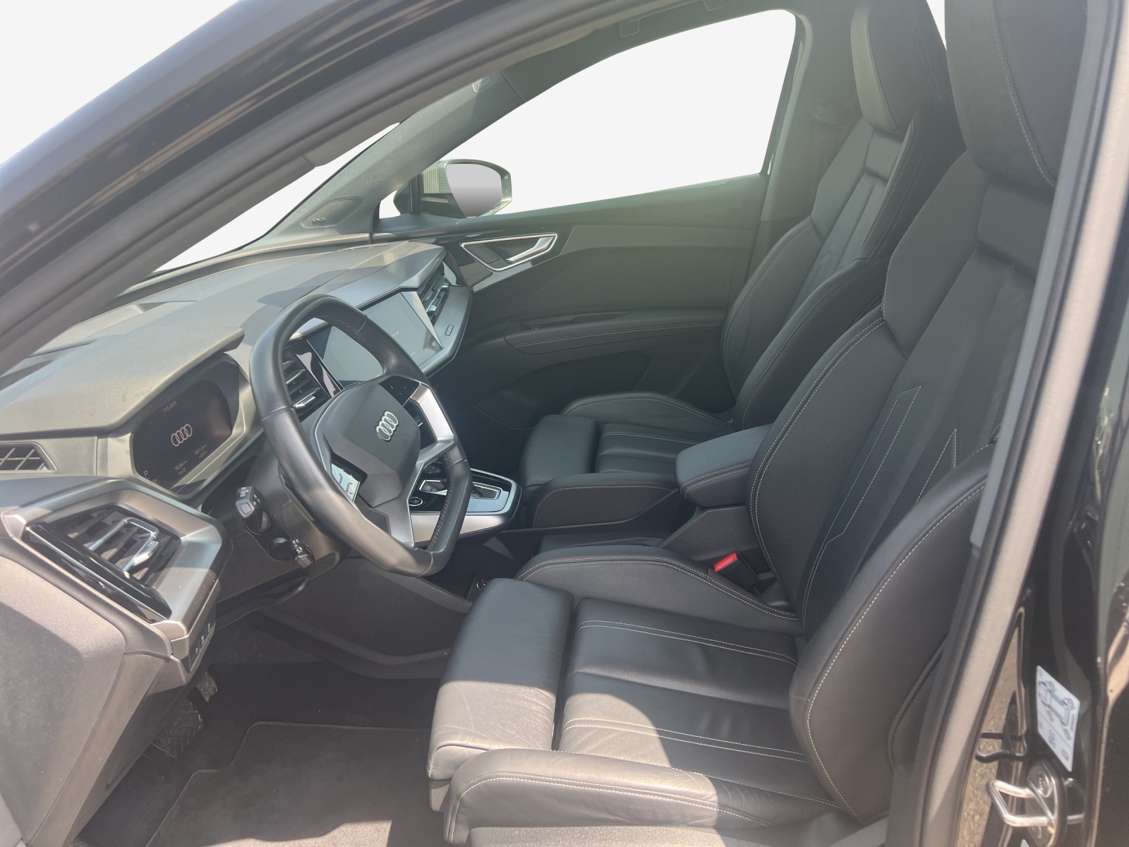 AUDI Q4 Sportback e-tron 50 quattro-image-7