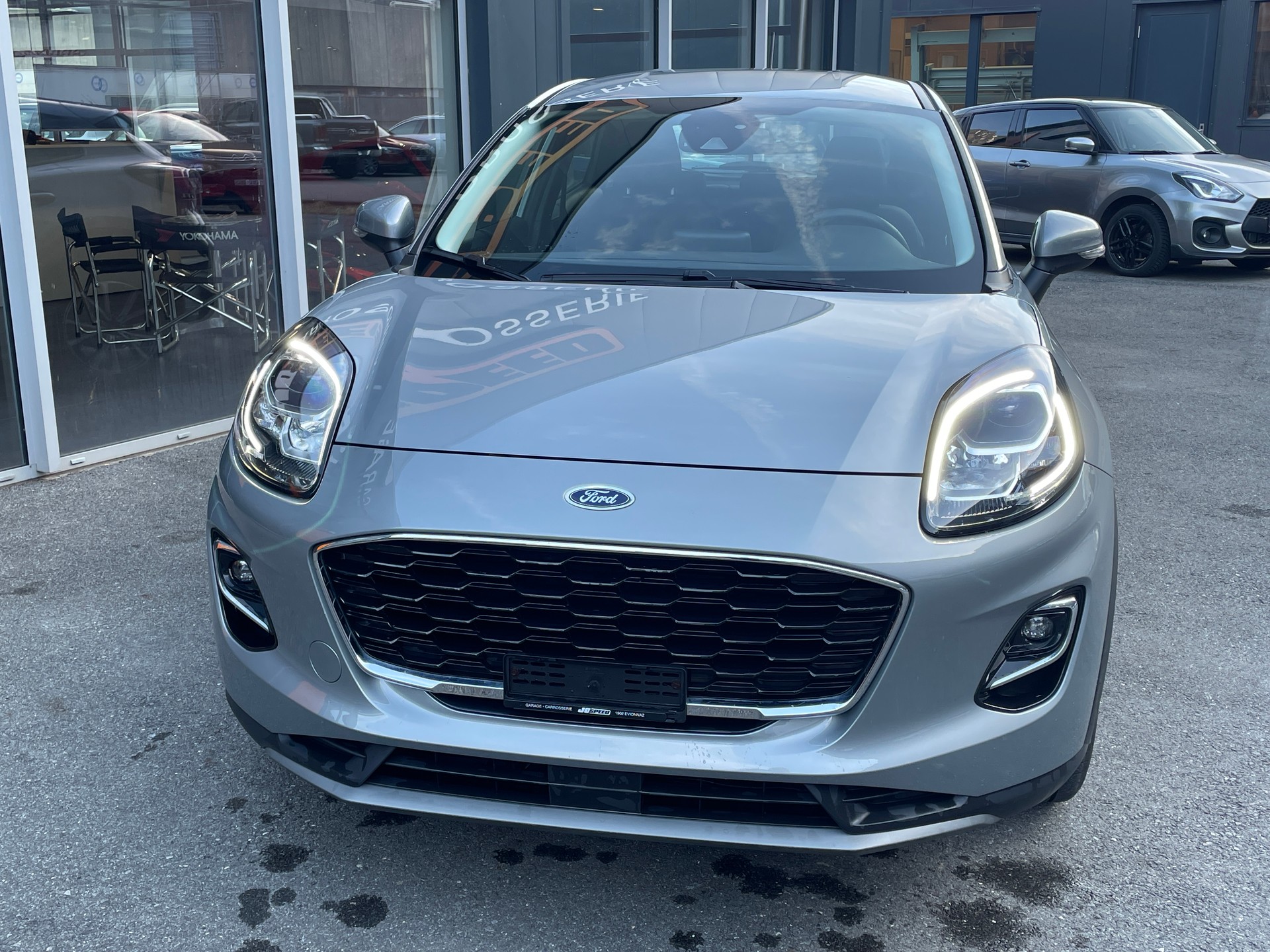 FORD Puma 1.0 MHEV Titanium-showroom-element-1
