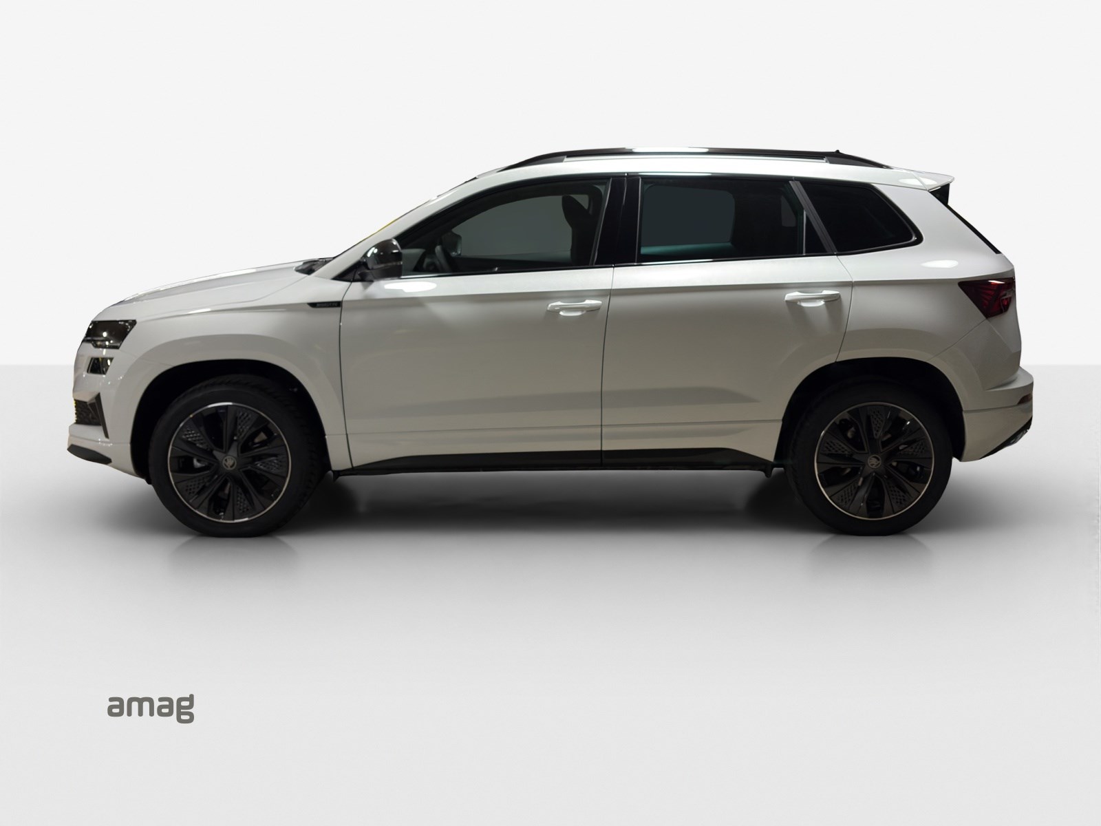 SKODA Karoq 1.5 TSI SportLine DSG-showroom-element-1