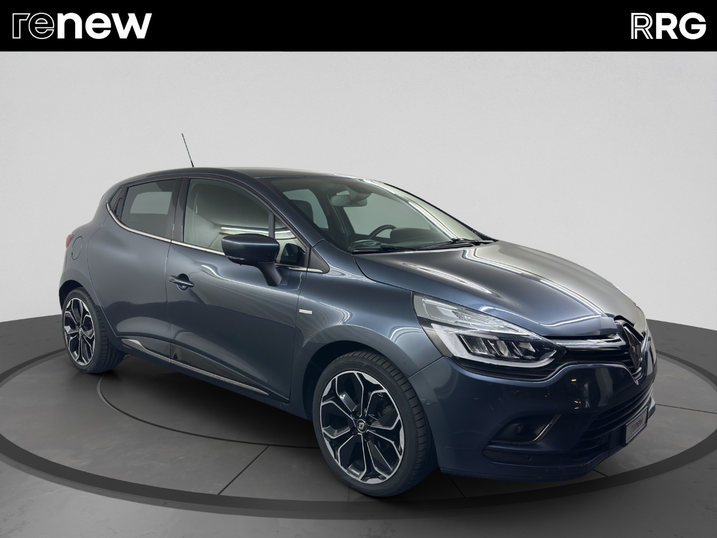 RENAULT Clio 1.2 16V T Swiss Edition