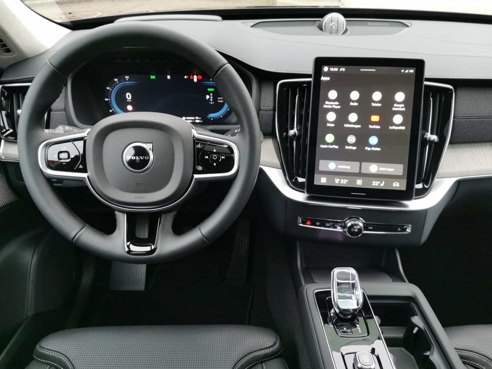 VOLVO XC90 2.0 T8 TE Ultra Dark eAWD-image-8
