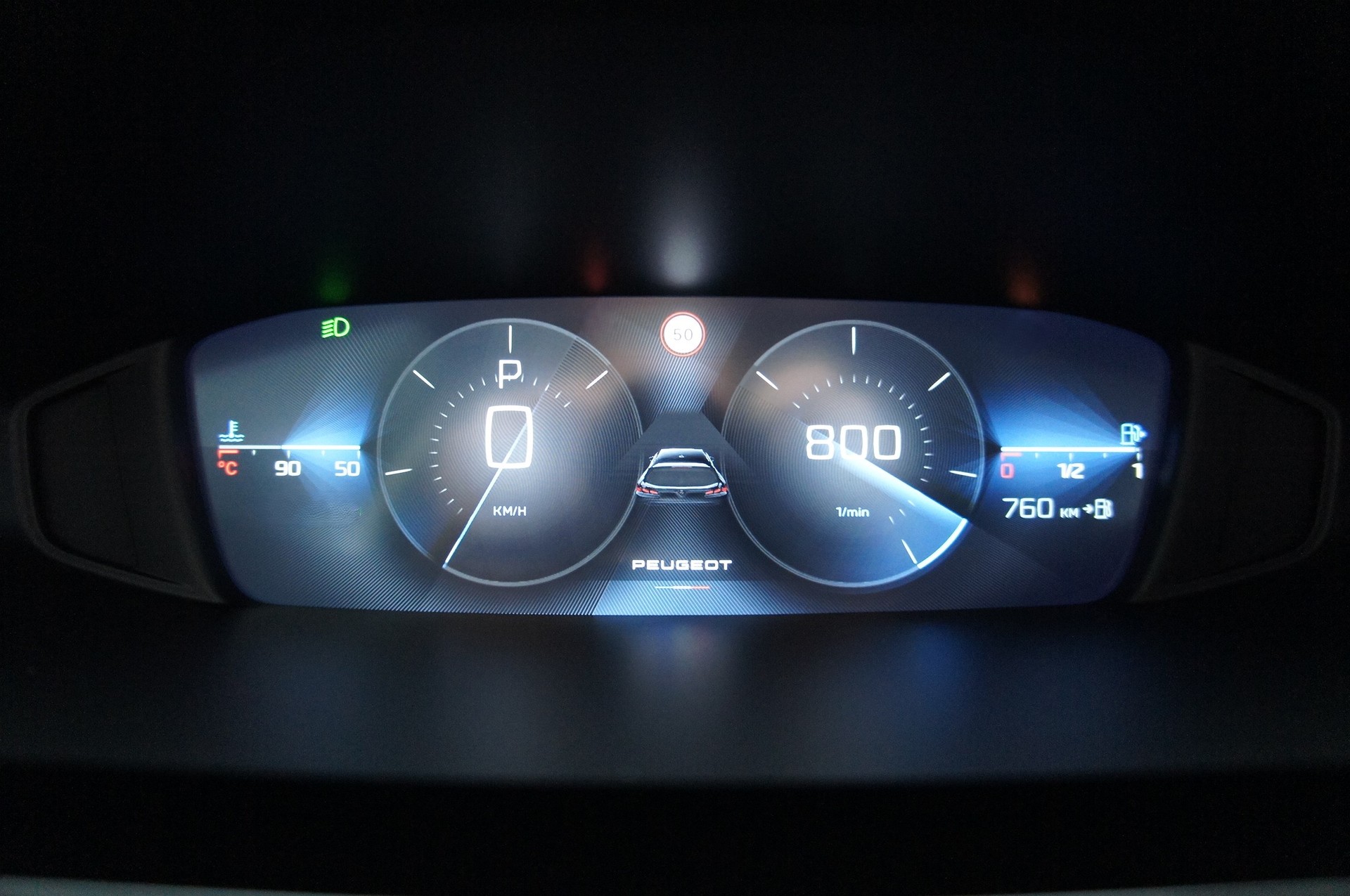 PEUGEOT 308 SW 1.5 BlueHDI Allure Pack EAT8-image-24