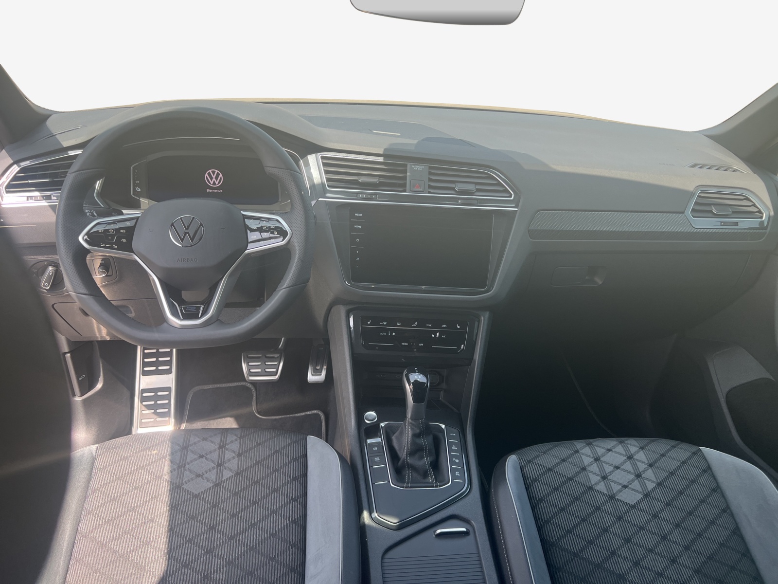 VW Tiguan 1.4TSI PHEV Selection DSG-image-8
