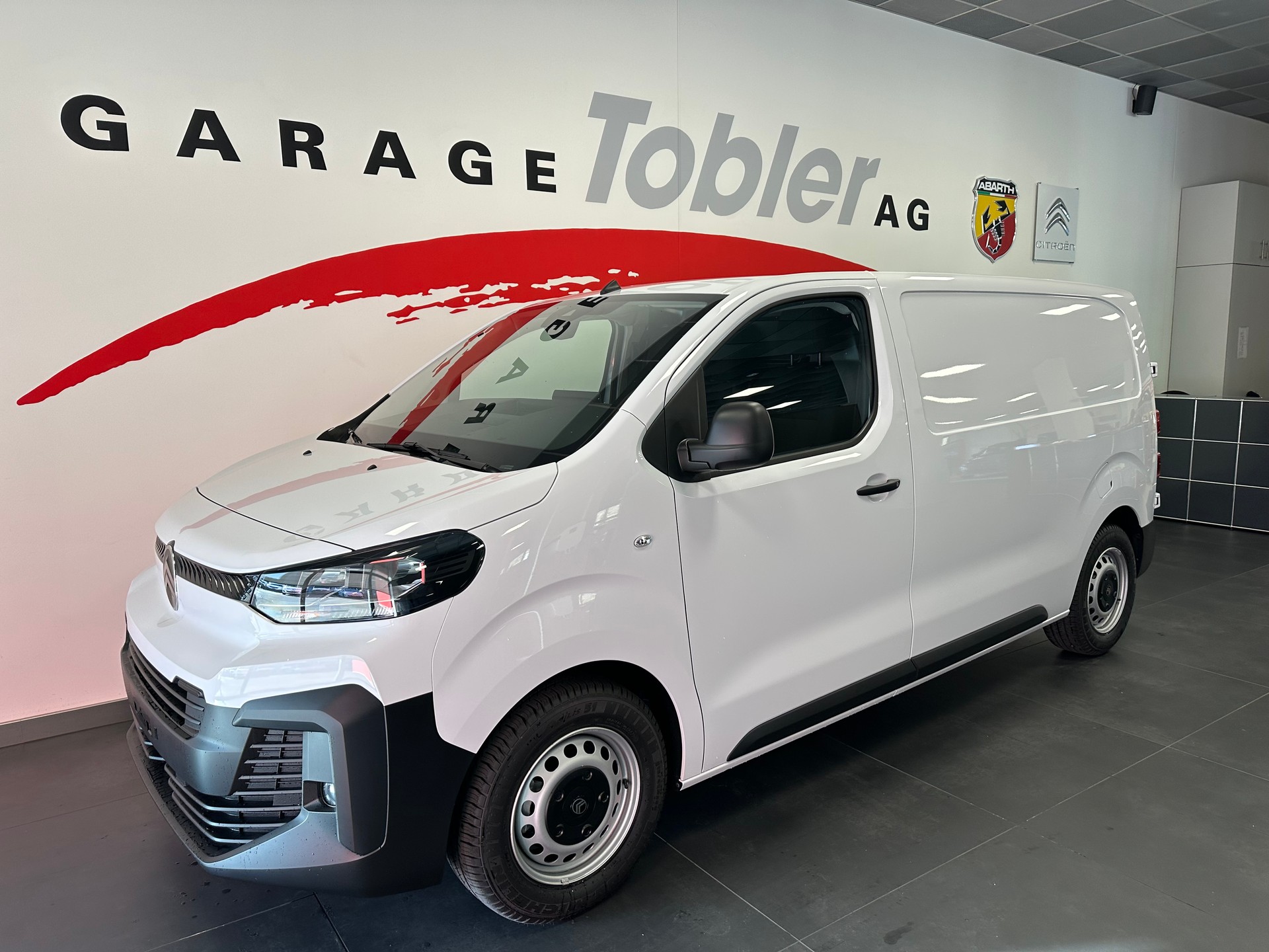 CITROEN Jumpy 2.0 BlueHDi 145 S&S M-showroom-element-2