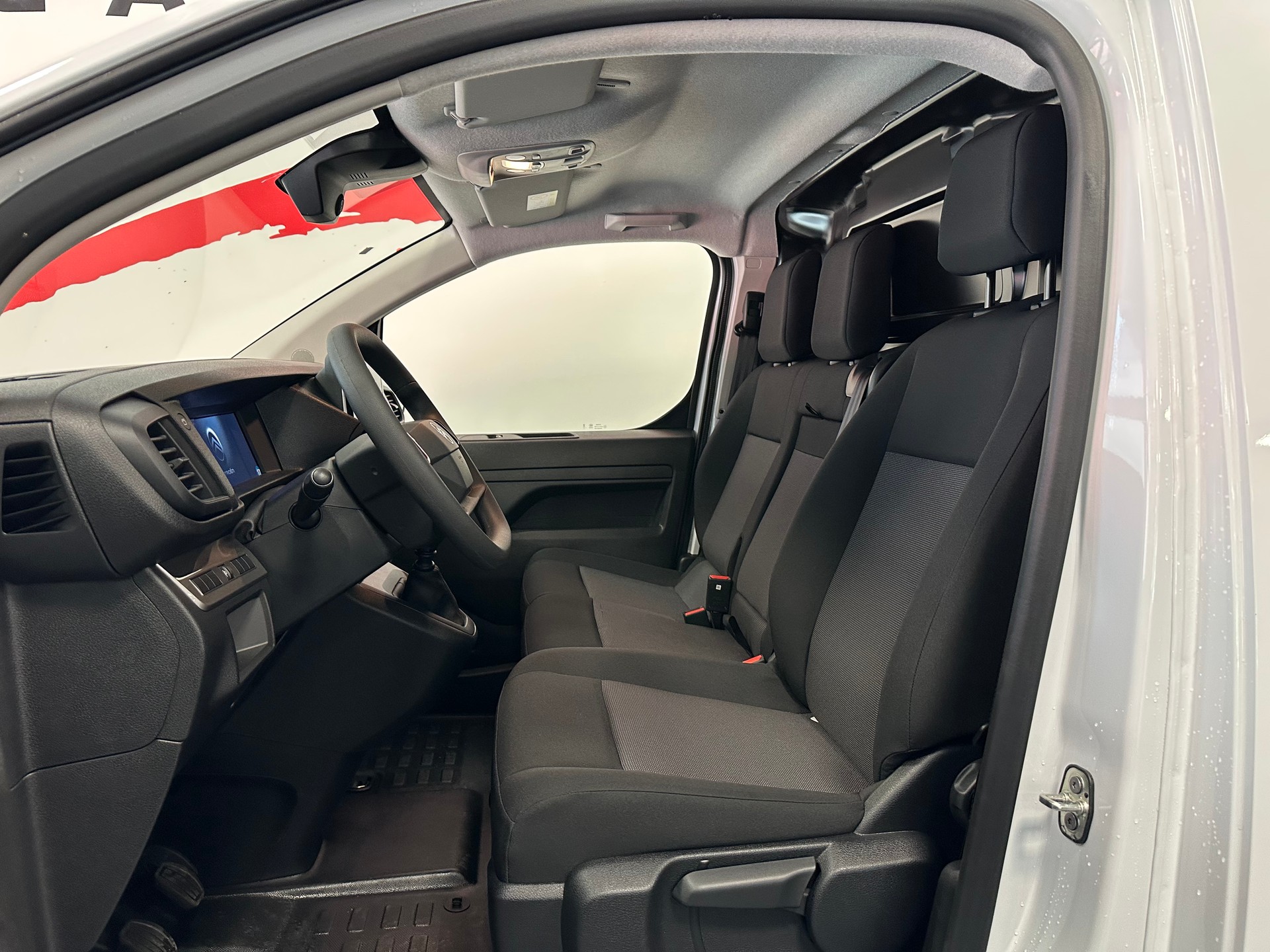 CITROEN Jumpy 2.0 BlueHDi 145 S&S M-image-11