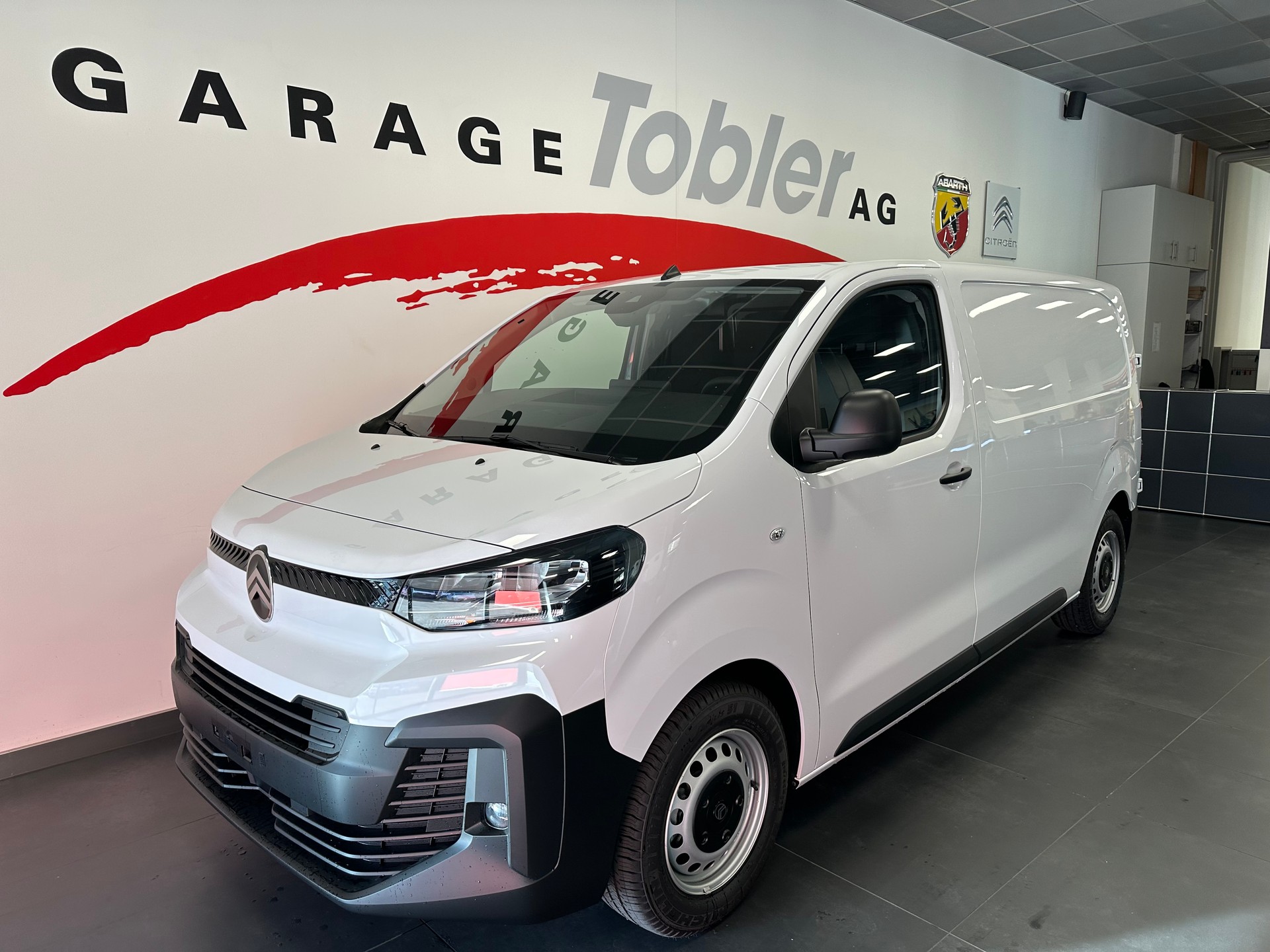 CITROEN Jumpy 2.0 BlueHDi 145 S&S M-showroom-element-1