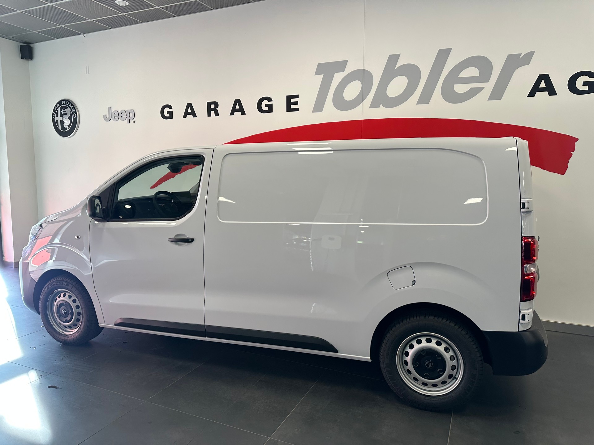CITROEN Jumpy 2.0 BlueHDi 145 S&S M-image-13