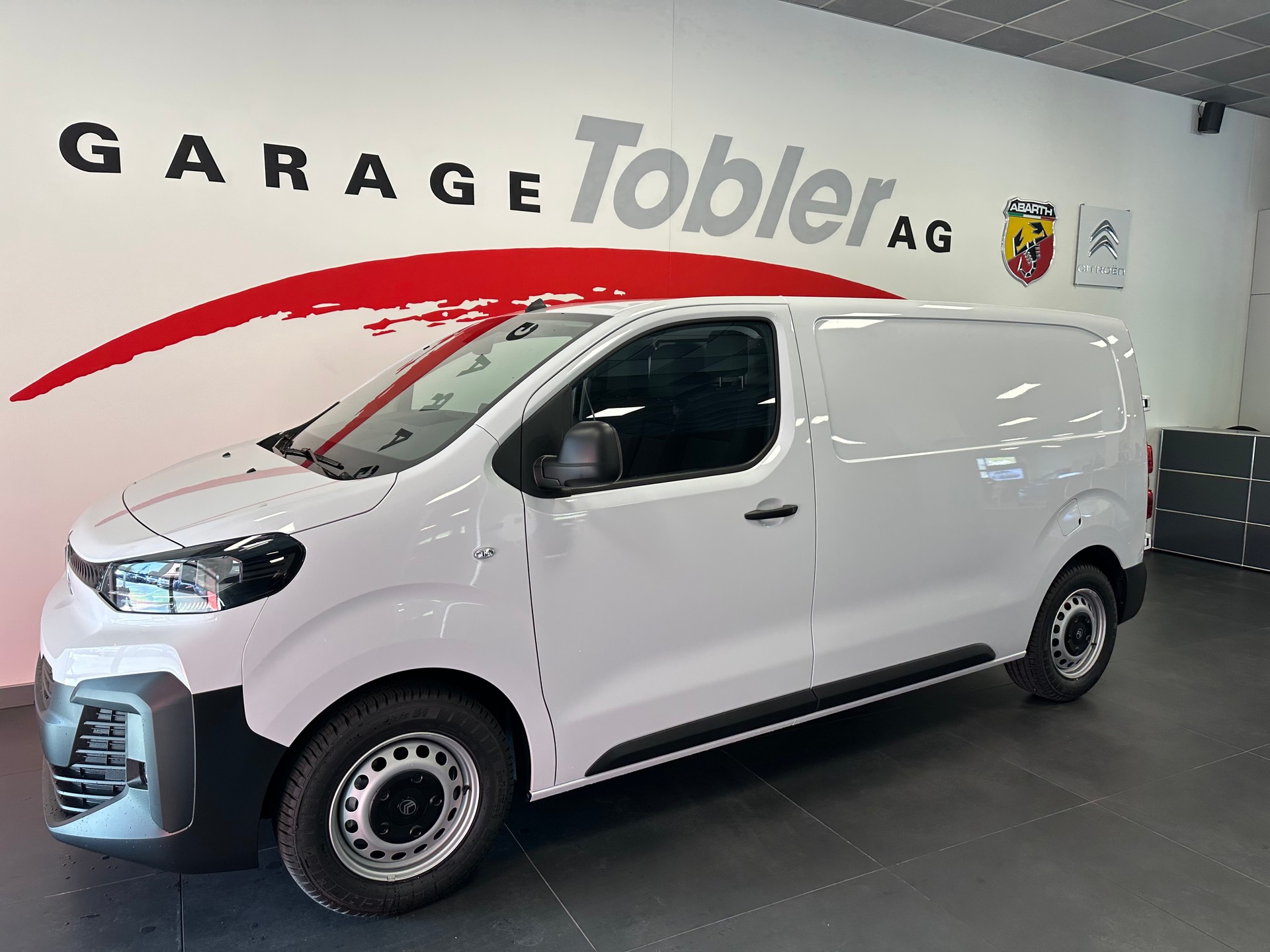 CITROEN Jumpy 2.0 BlueHDi 145 S&S M-showroom-element-3