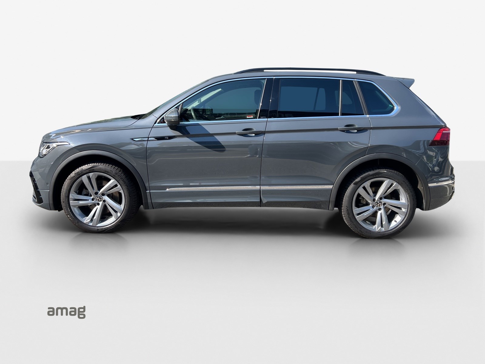 VW Tiguan 2.0TSI R-Line 4Motion DSG-showroom-element-1