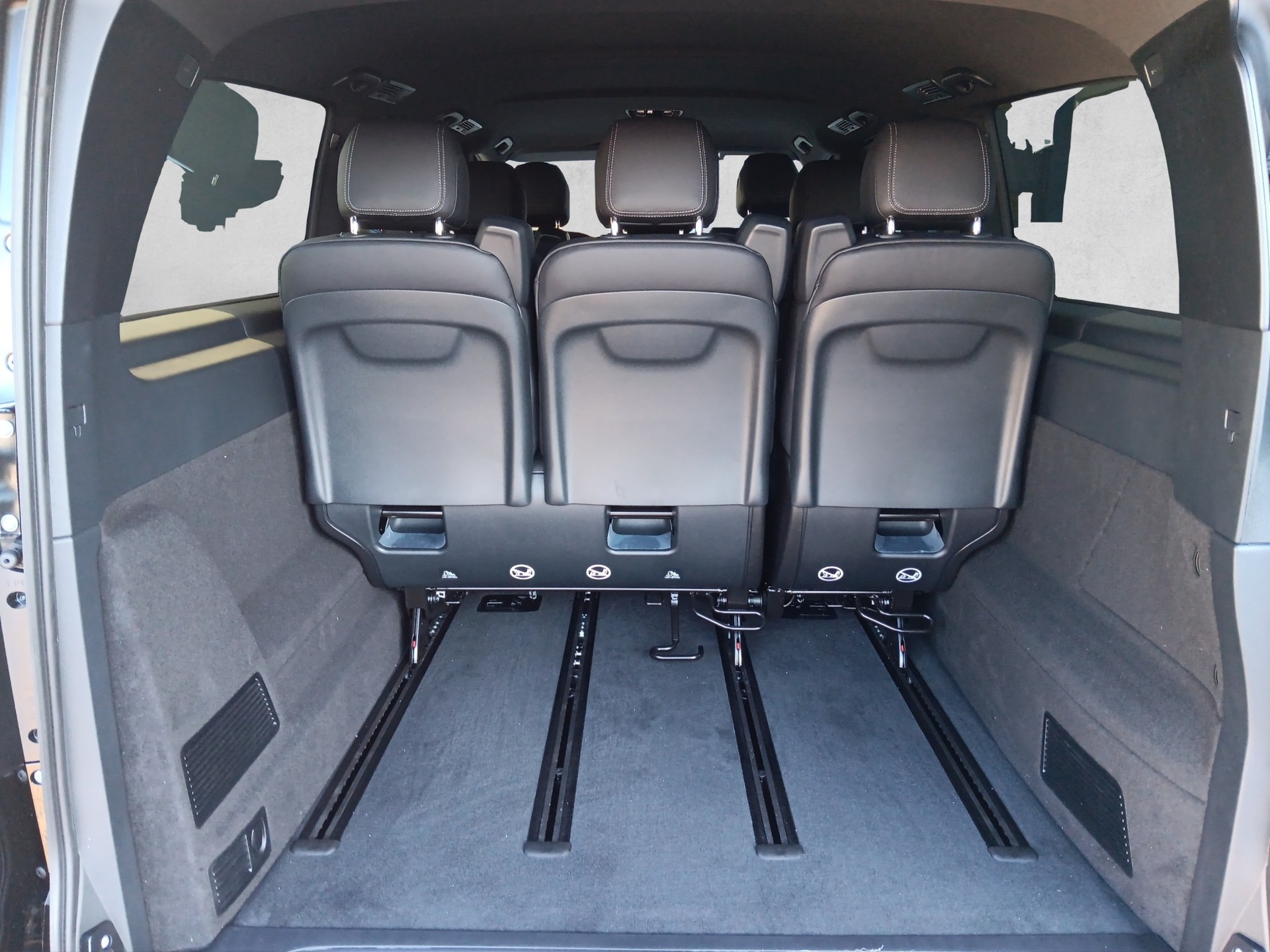 MERCEDES-BENZ V 250 d Avantgarde Extra-lang 9G-Tronic 4M-image-14
