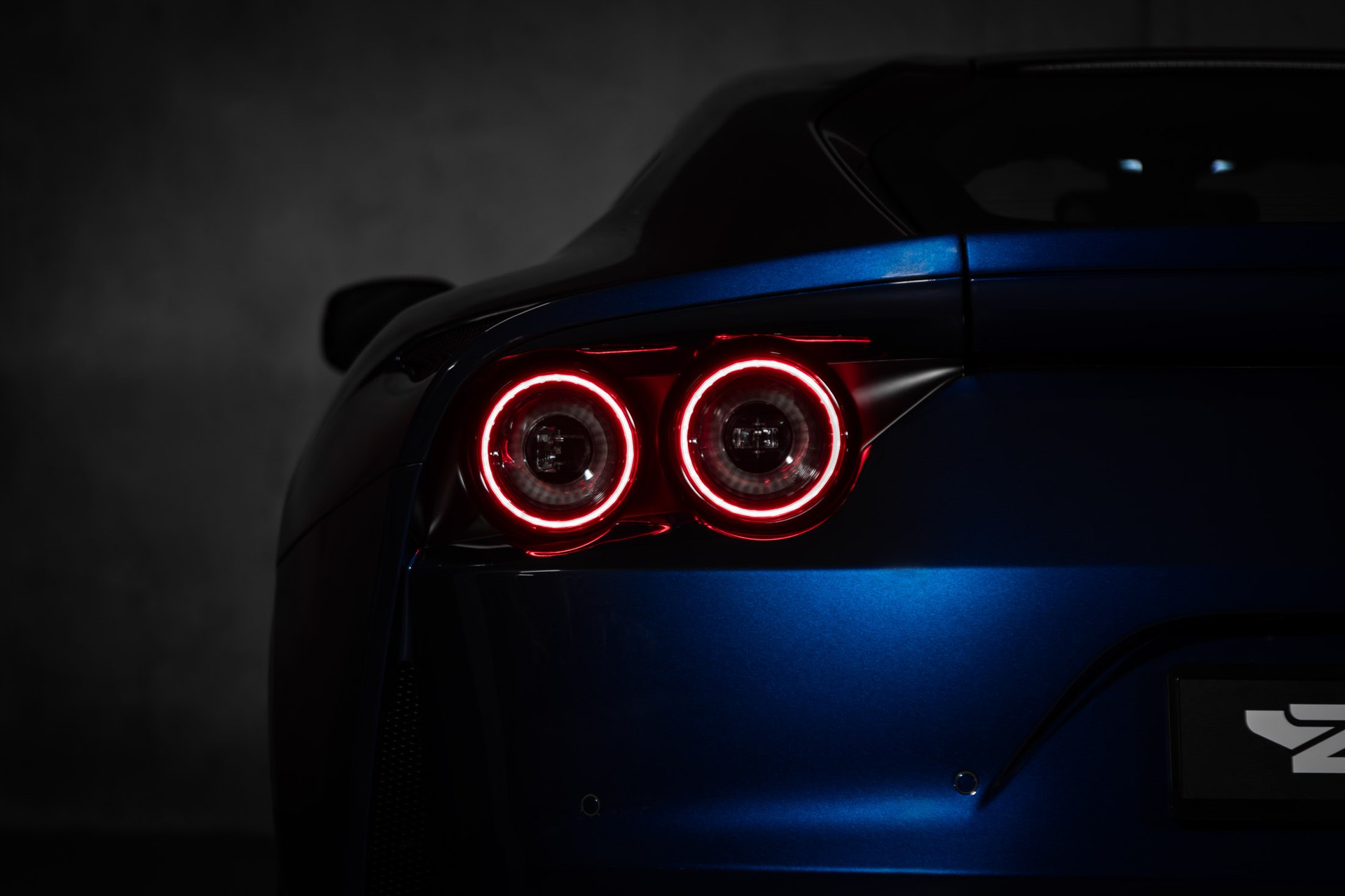 FERRARI 812 Superfast-image-17