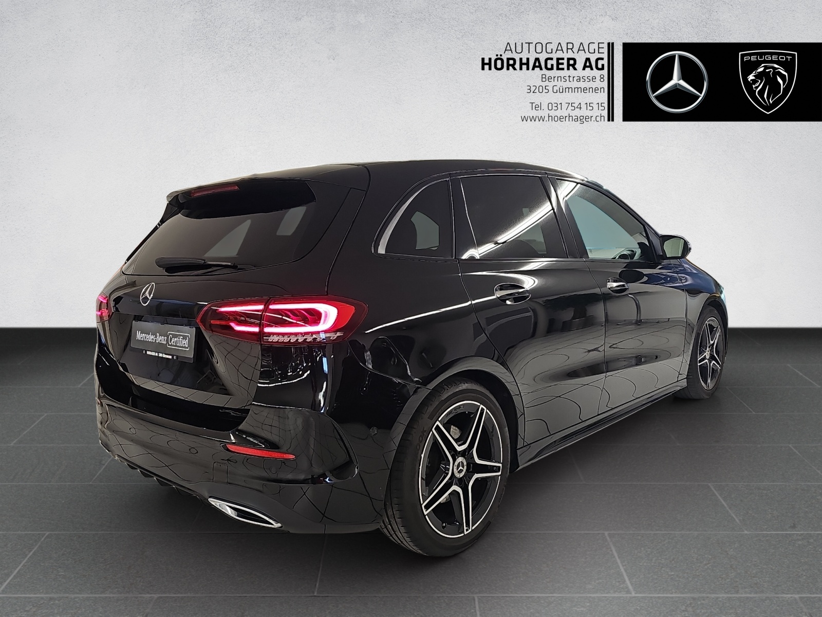 MERCEDES-BENZ B 200 AMG Line 7G-DCT-showroom-element-3