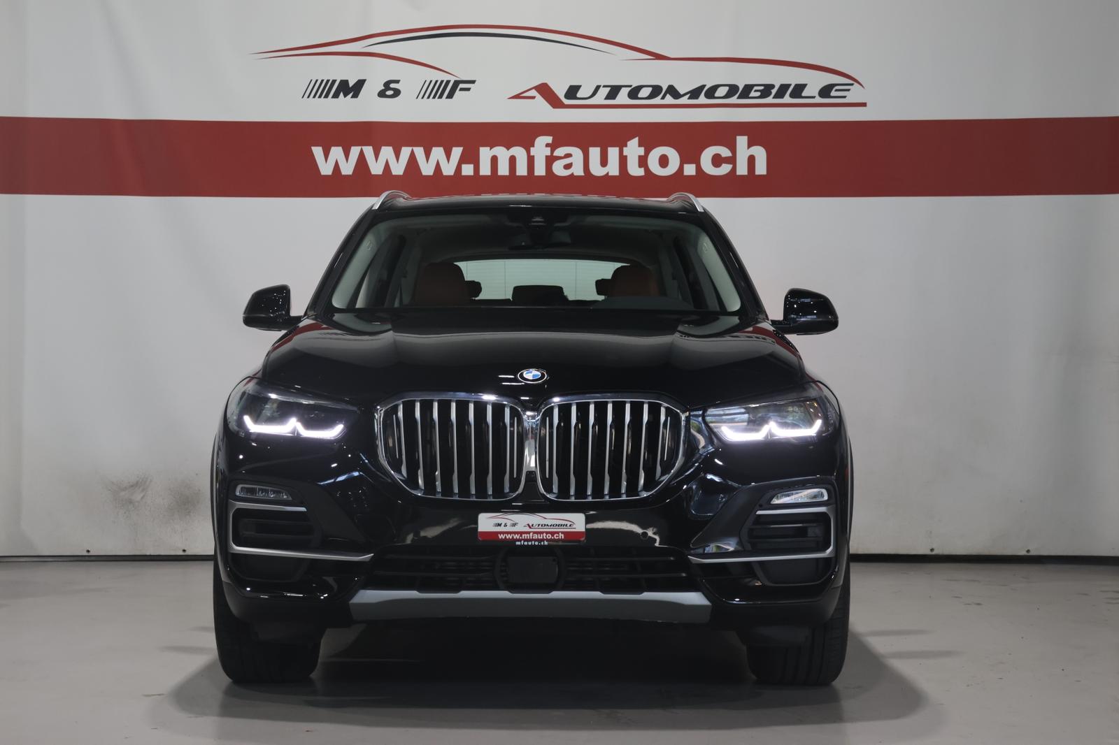BMW X5 30d xDrive 7 PLÄTZER-showroom-element-2