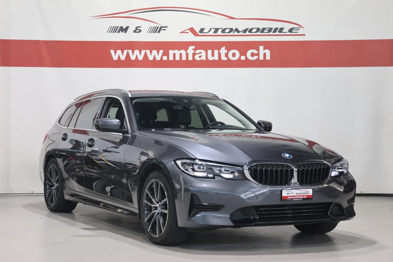BMW 330e xDrive Touring *CH-FAHRZEUG*-showroom-element-3