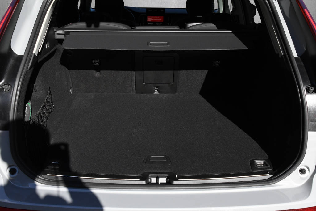 Image VOLVO XC60 XC60 2.0 T6 TE Ultra Dark eAWD