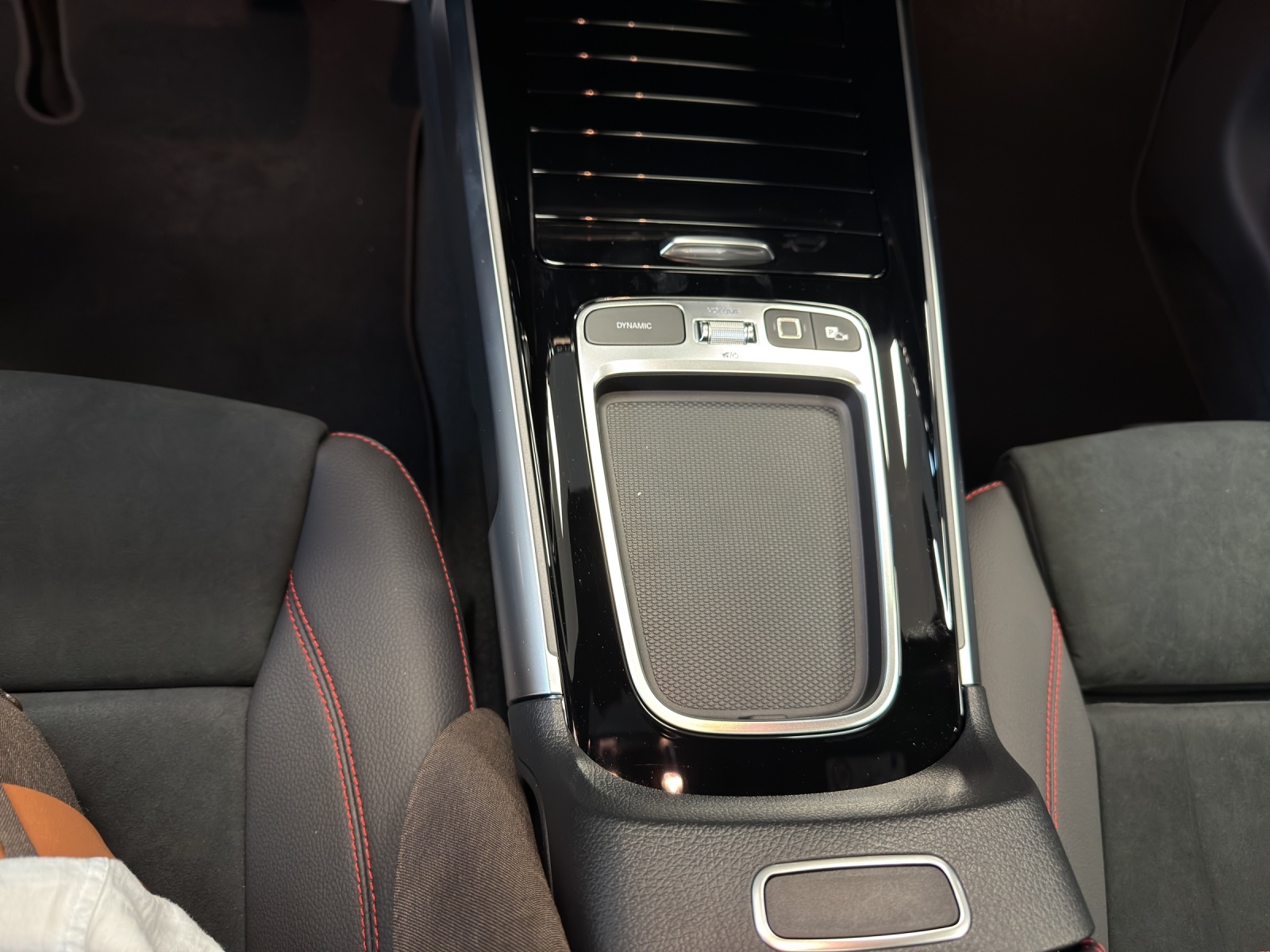 Image MERCEDES-BENZ GLB-35-AMG GLB AMG 35 4Matic 8G-Tronic