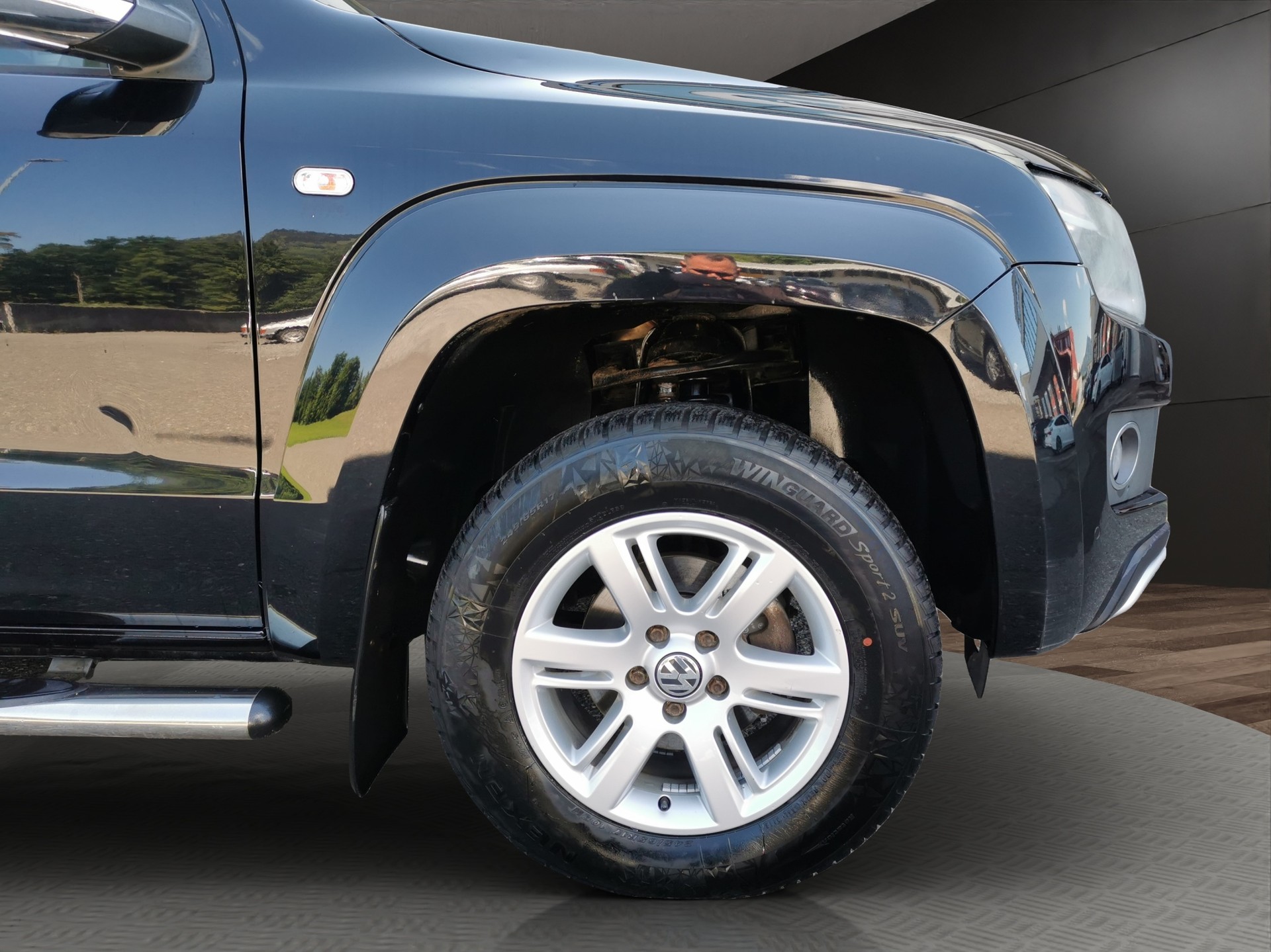 VW Amarok 2.0 BiTDI Highline 4Motion permanent A-showroom-element-3