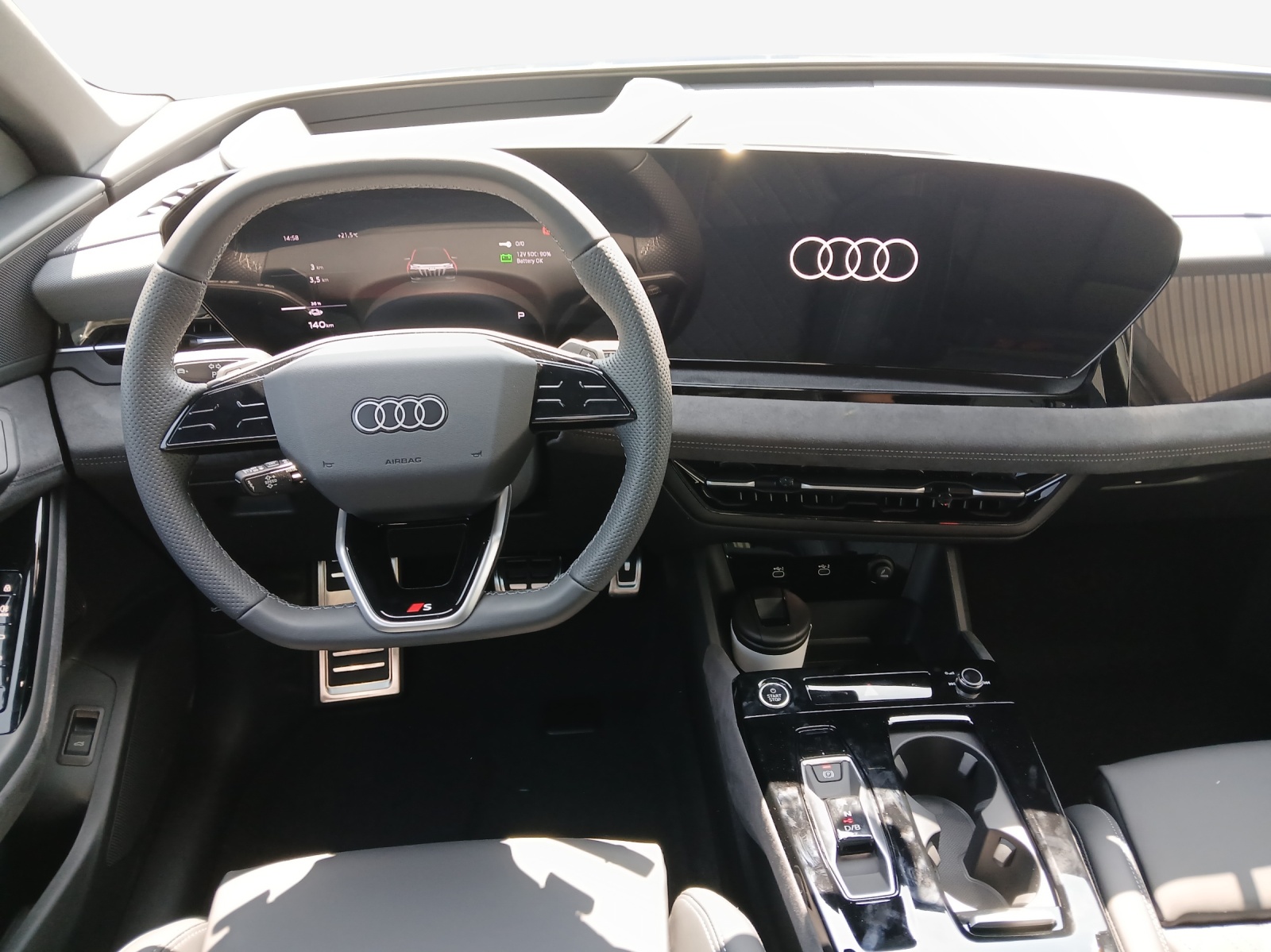 AUDI Q6 Sportback e-tron quattro-image-8