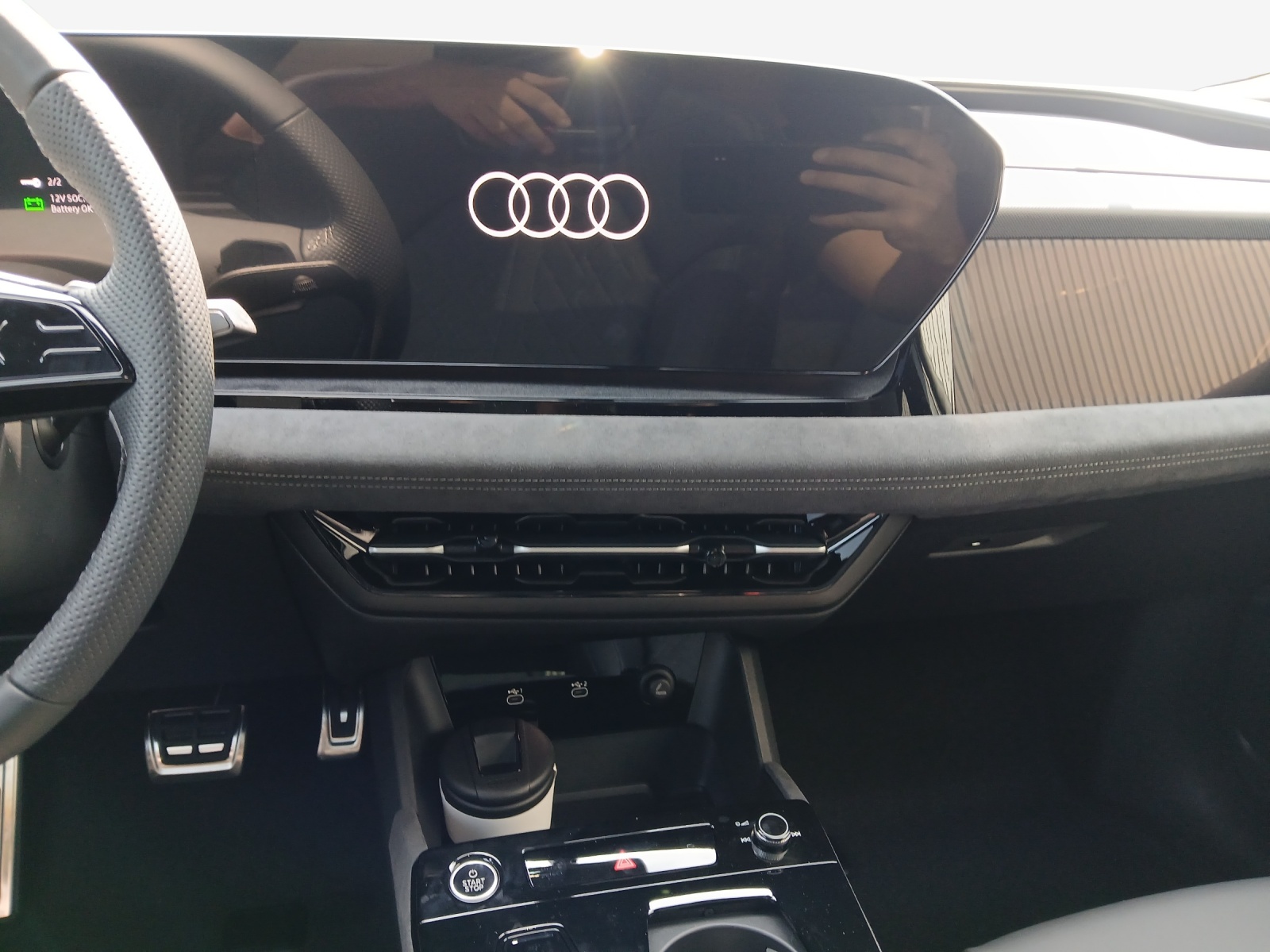 AUDI Q6 Sportback e-tron quattro-image-10