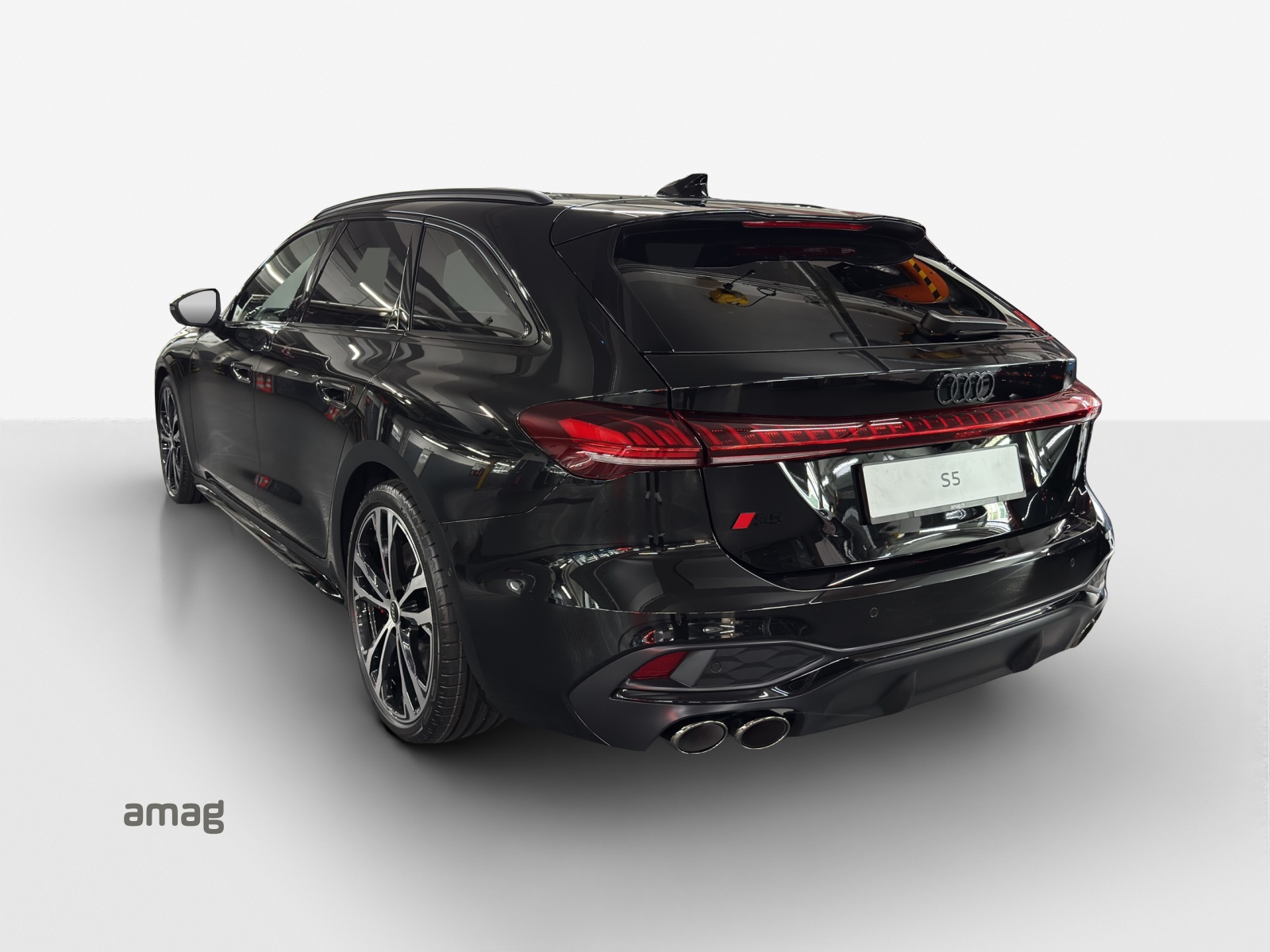 AUDI S5 Avant TFSI quattro S tronic-showroom-element-2