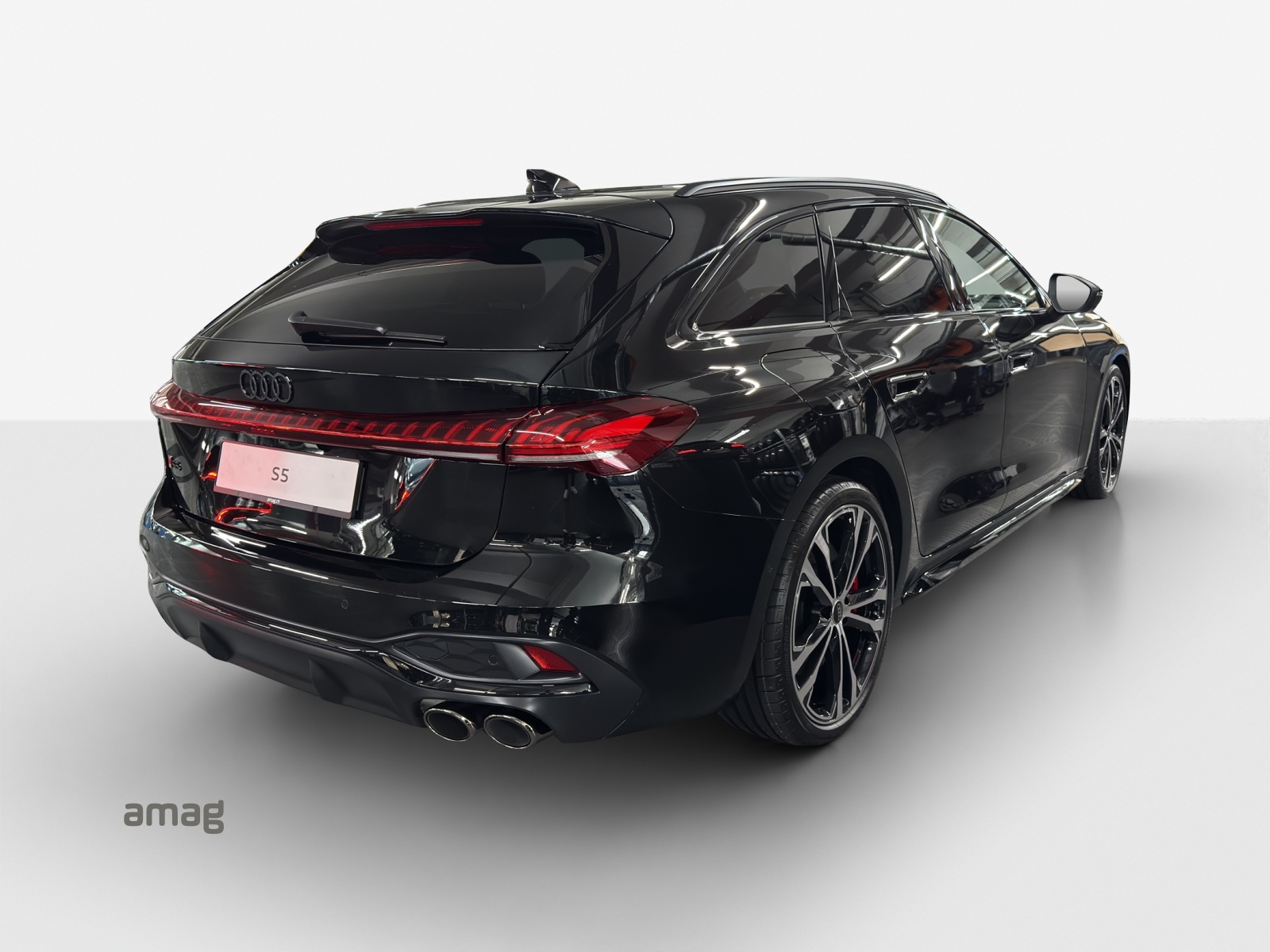 AUDI S5 Avant TFSI quattro S tronic-image-4