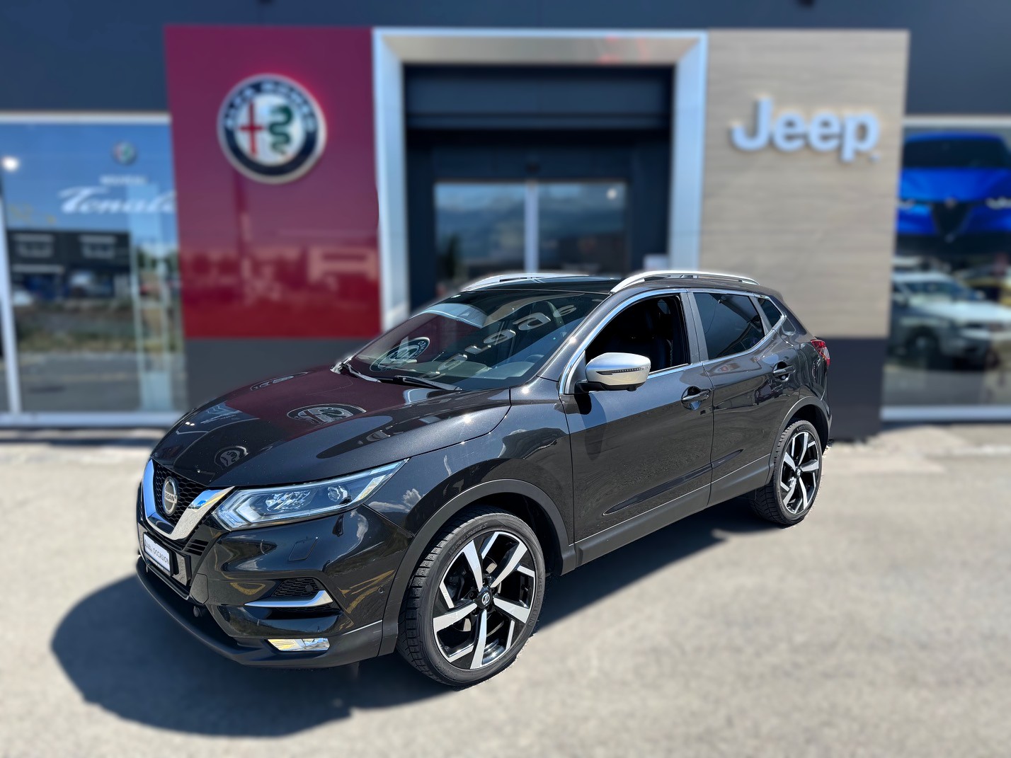 NISSAN Qashqai 1.6 dCi tekna+ Xtronic CVT-showroom-element-1