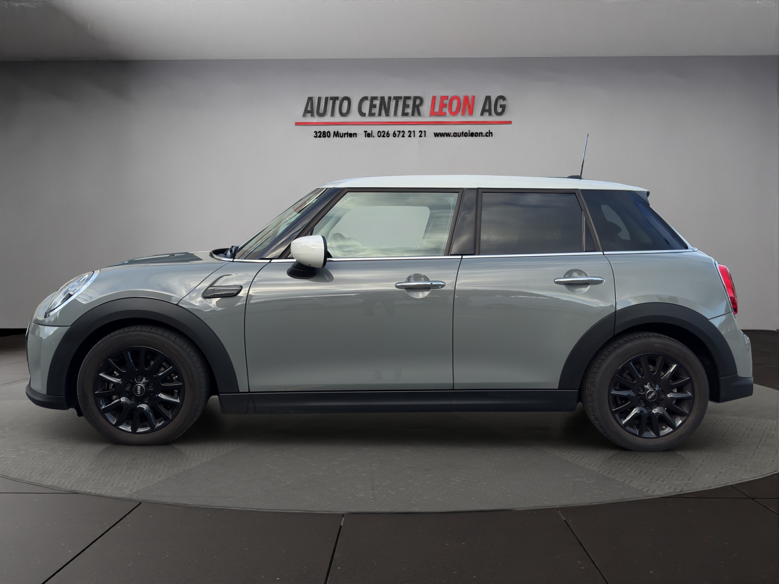 MINI Cooper Steptronic DKG-showroom-element-2