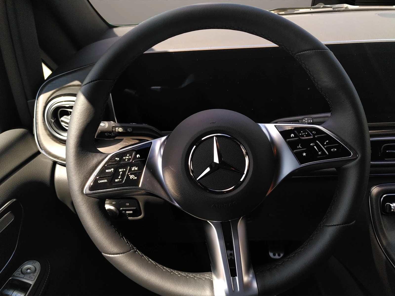 Image MERCEDES-BENZ V-300 V 300 d lang Avantgarde 4Matic 9G-Tronic