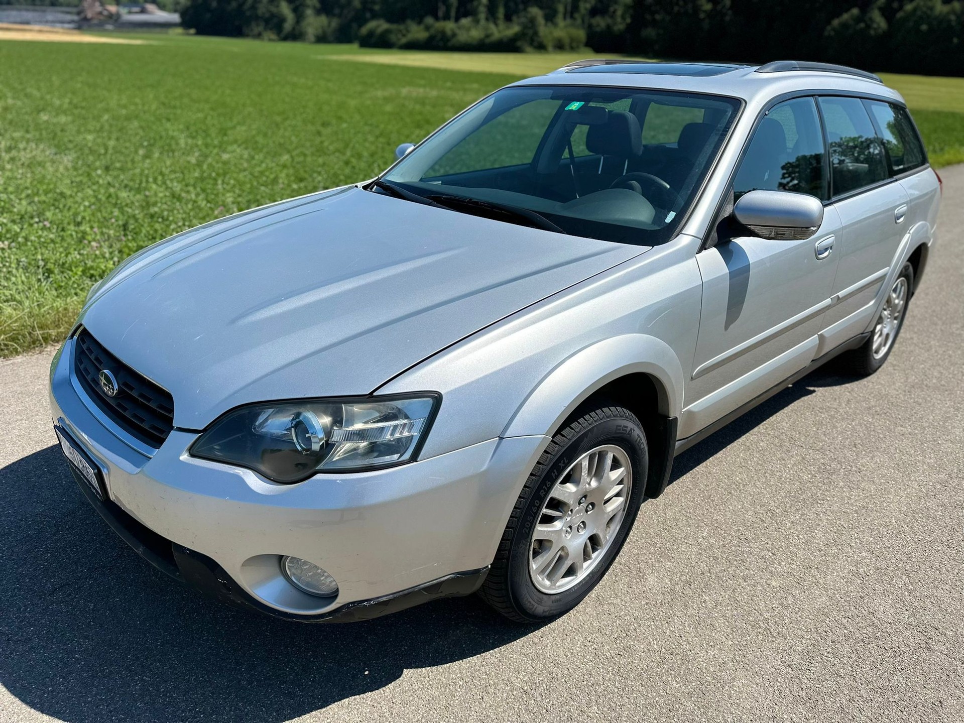 SUBARU Outback 2.5i AWD-showroom-element-1