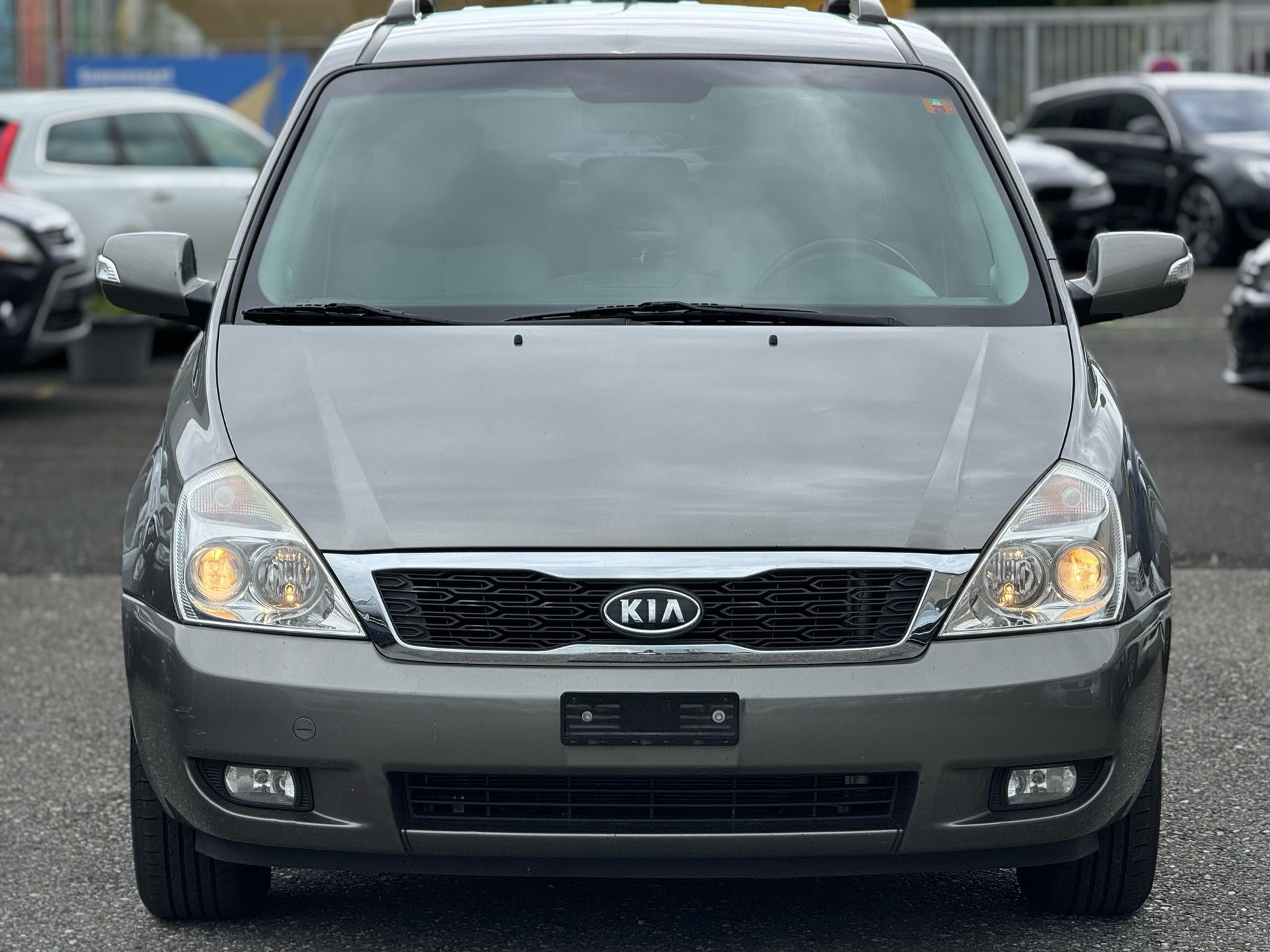KIA Carnival 2.2 CRDi Trend Automatic